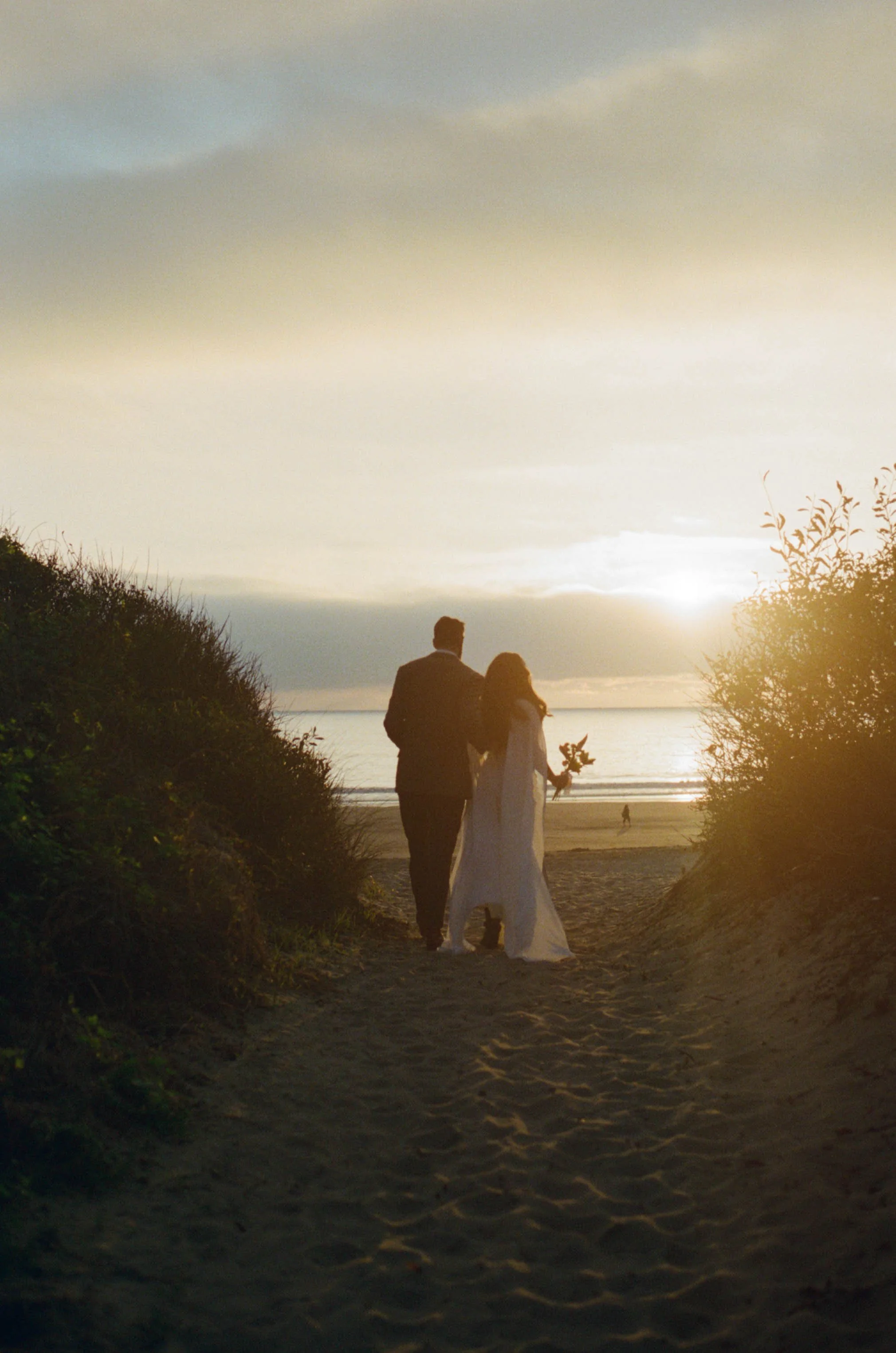 JULIEJORDAN_MADELINEANDNAT_STINSONBEACH_PREVIEW-46.jpg