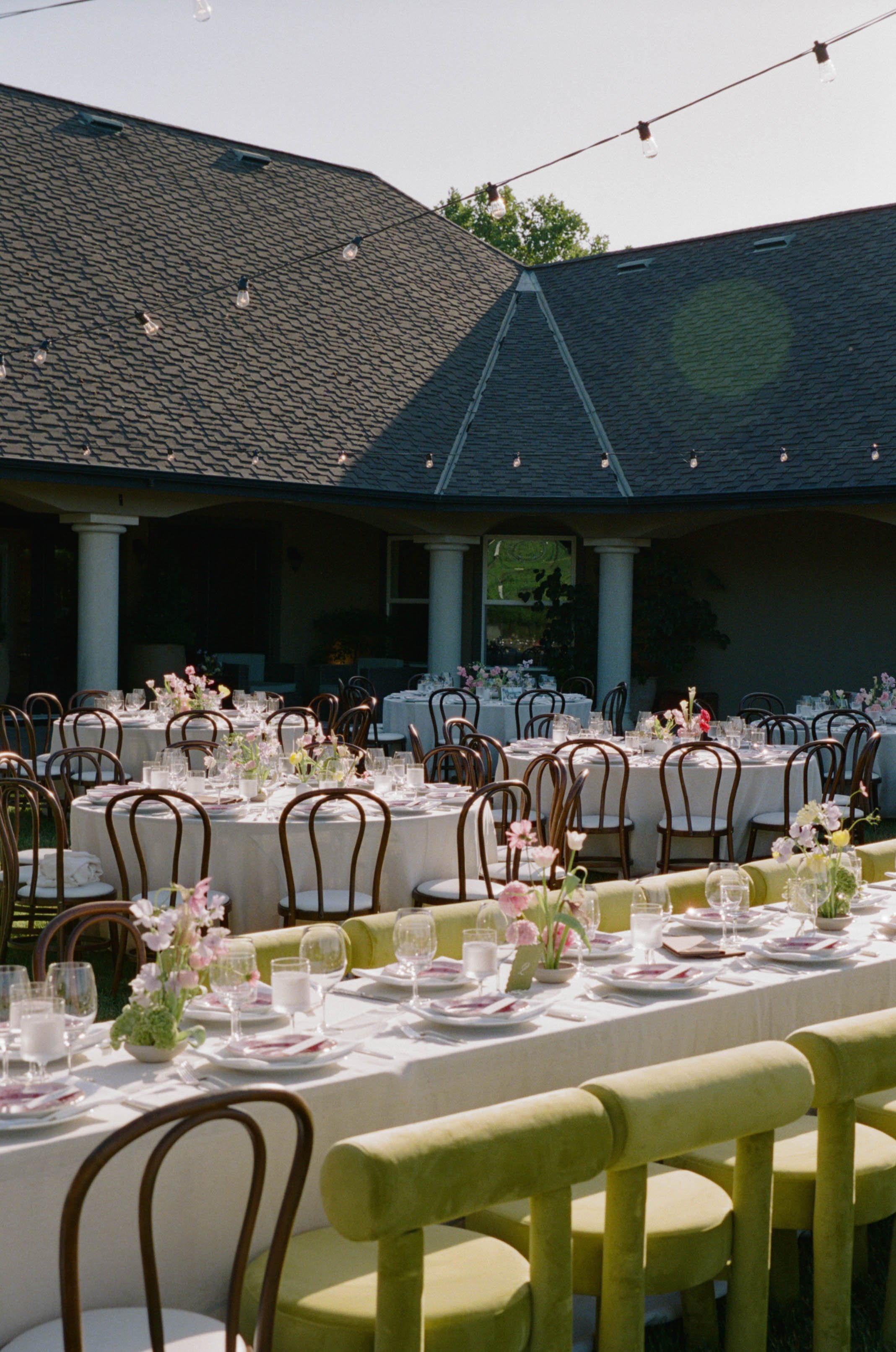 JULIEJORDAN_BROOKEANDJOSH_GRAMMVINEYARD_PREVIEW-29.jpg