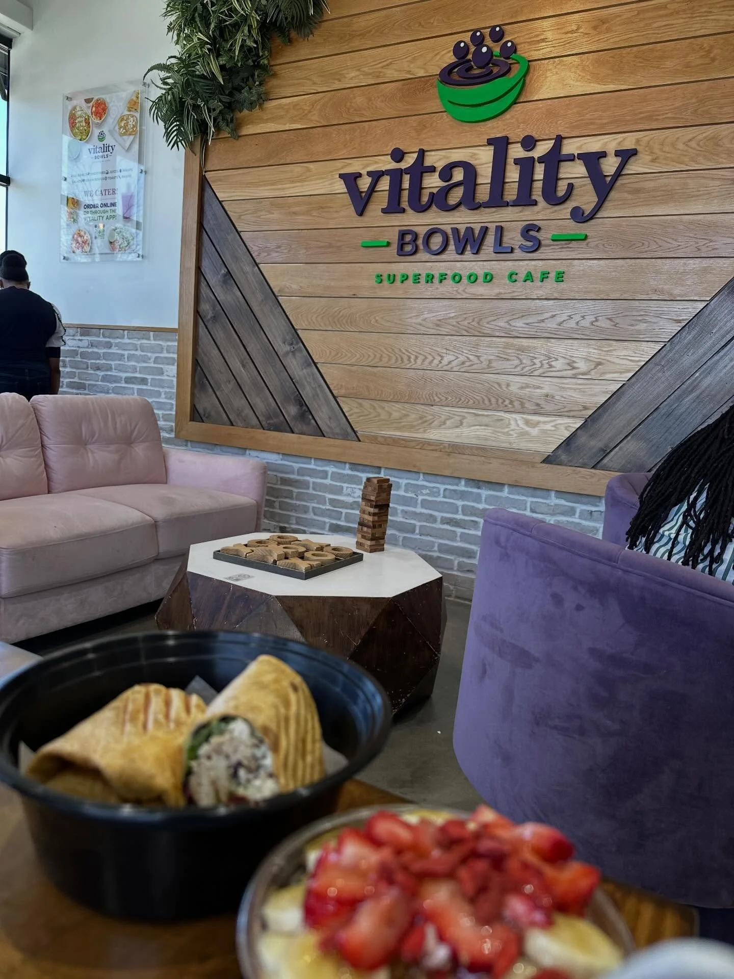 Refueling at Vitality Bowl in preparation for the Alignable Networking event. One bird, 3 stones: healthy eating, supporting a local business and community networking! #alignable #businessnetworking #entreprenuer