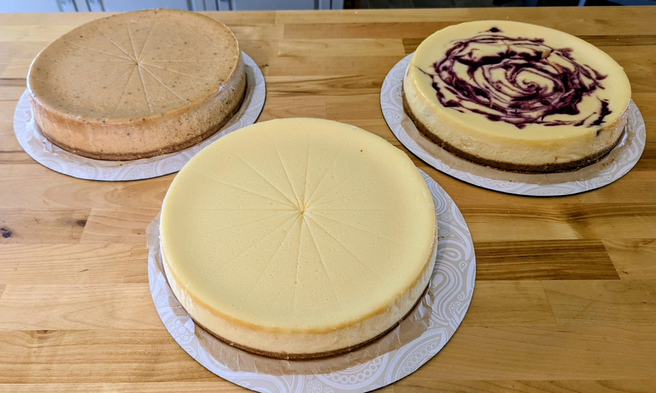 "Mama's Best" Cheesecakes - 10" PICK YOUR FLAVOR