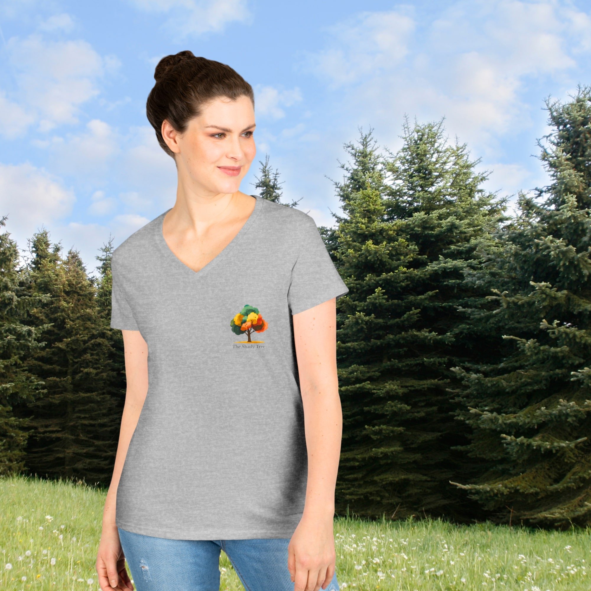 V-Neck pine front grey - tree.jpg