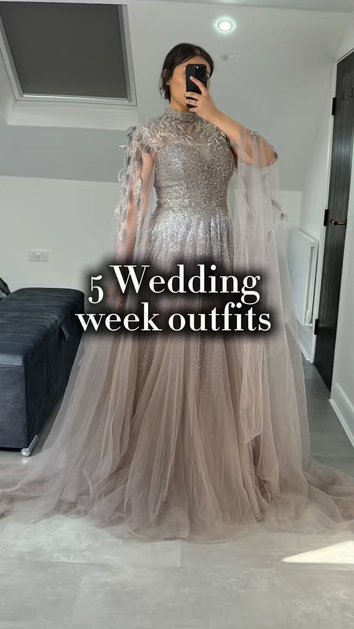 Something a little different ✨
5 outfits for 5 days. Which is your favourite? Comment below so we can crown the winner 🏆
#nikkah #wedding #walima #valima #mehndi #bridalshower #outfitinspo #womensclothing #modestclothing #modestfashion #modestwedd