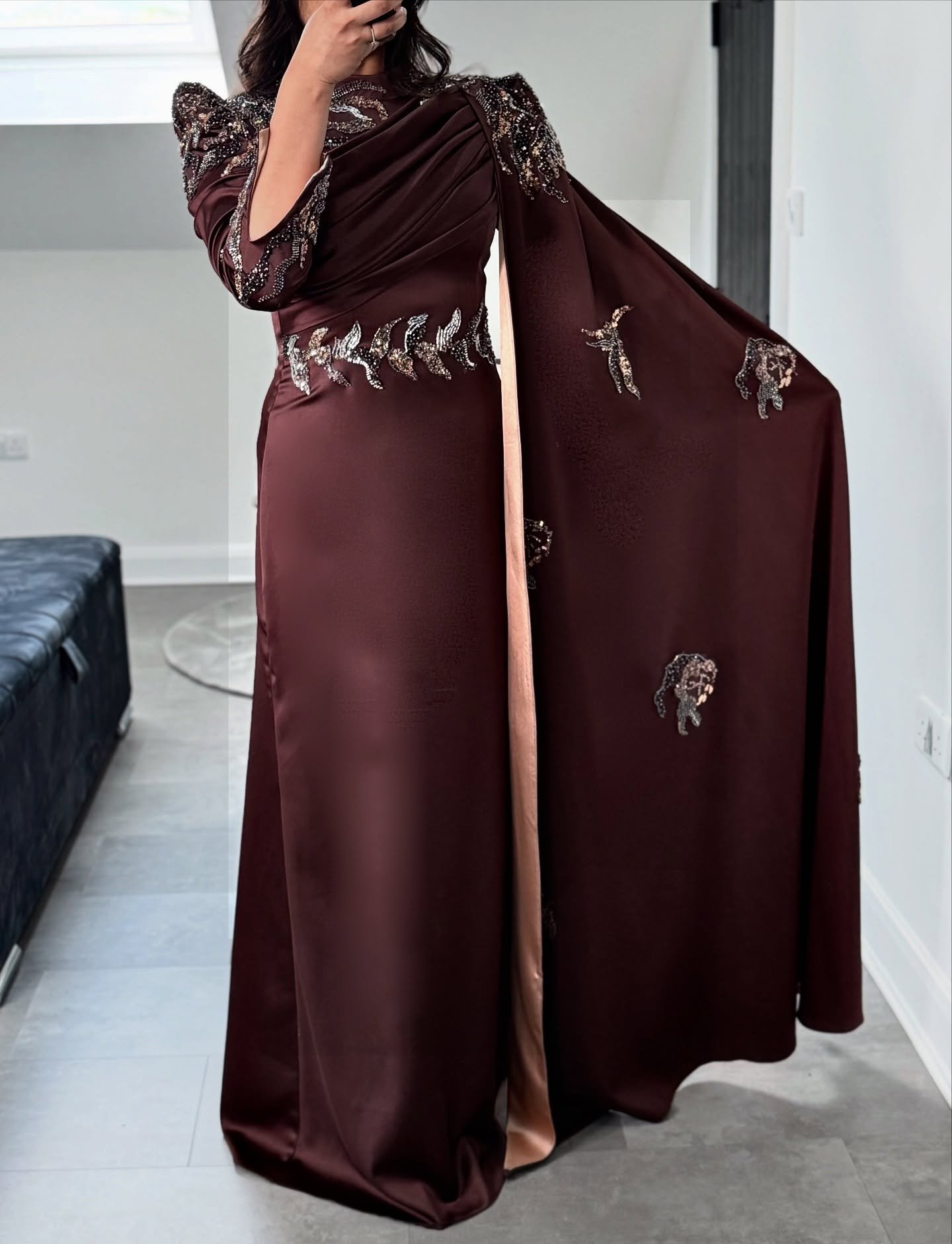 Chocolate brown is this seasons ‘IT’ colour
(With sage green still very much in joint 1st)
#browndress #dress #gown #ootd #womensdress #clothing #promgown #promdress #dresses
