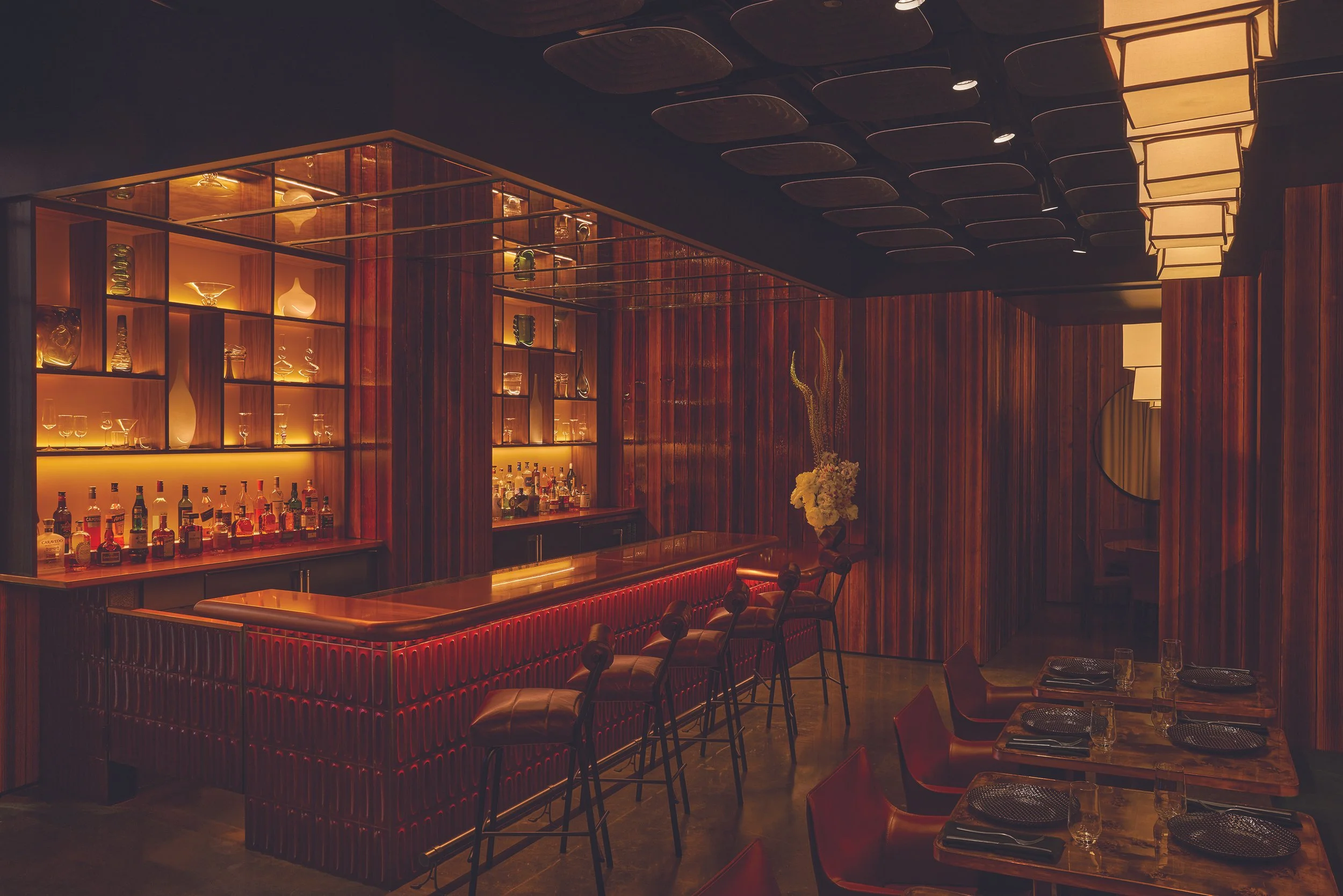  Ama Copper Bar Photo—Yoshihiro Makino 
