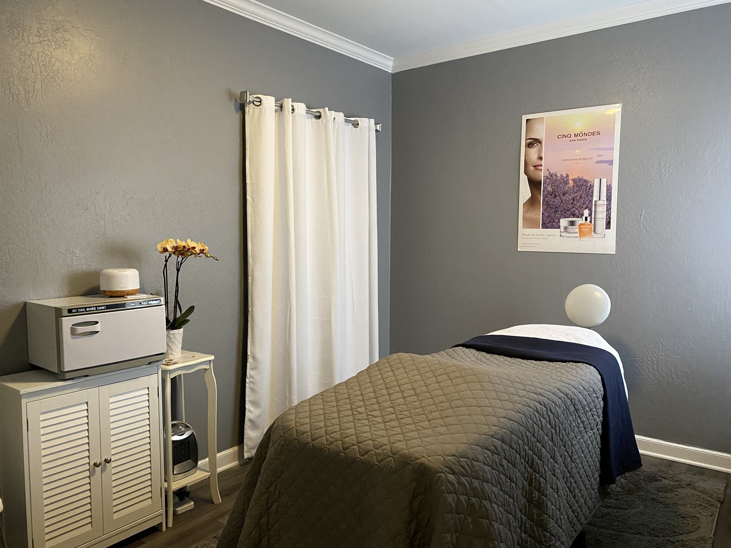 1 of 5 rooms.jpg