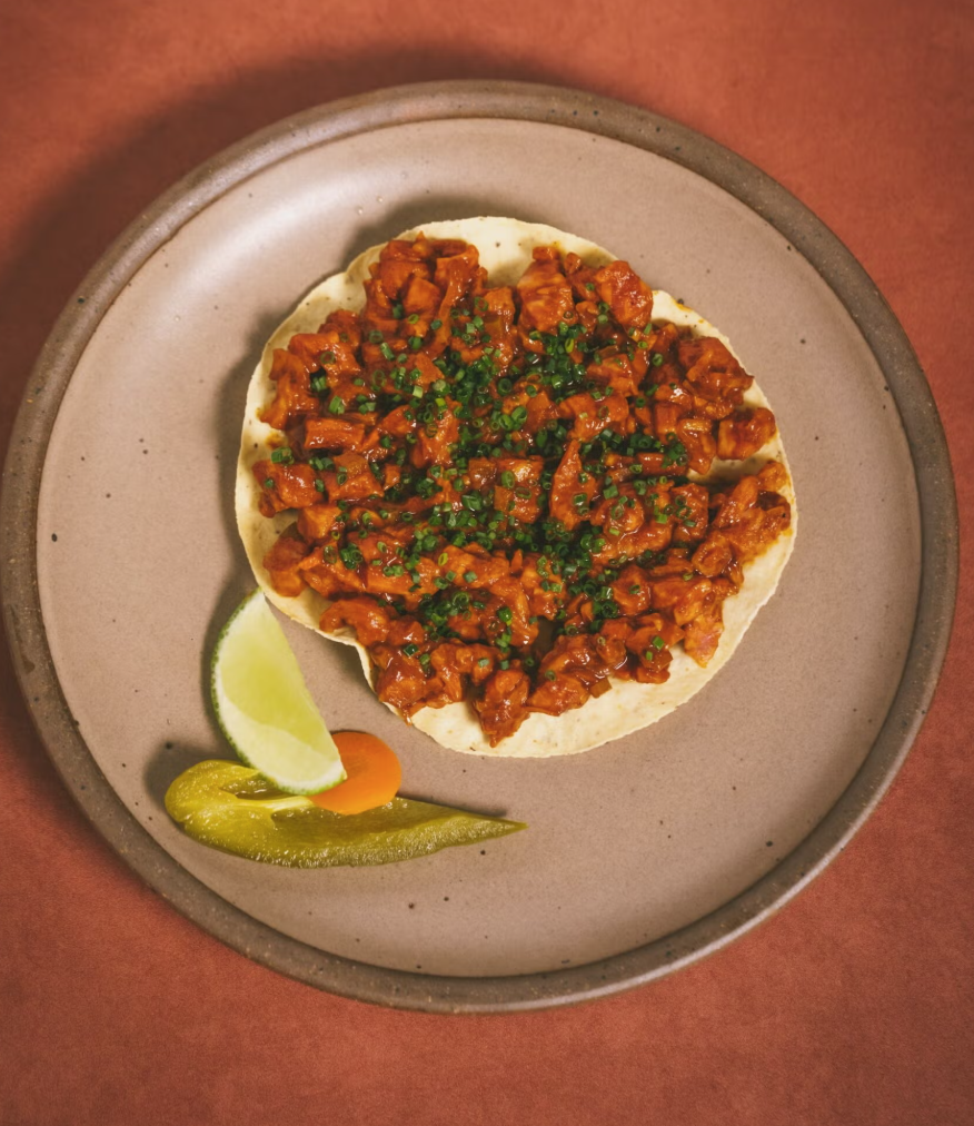 Chuy-Cervantes-Carne-Asada-Tostada