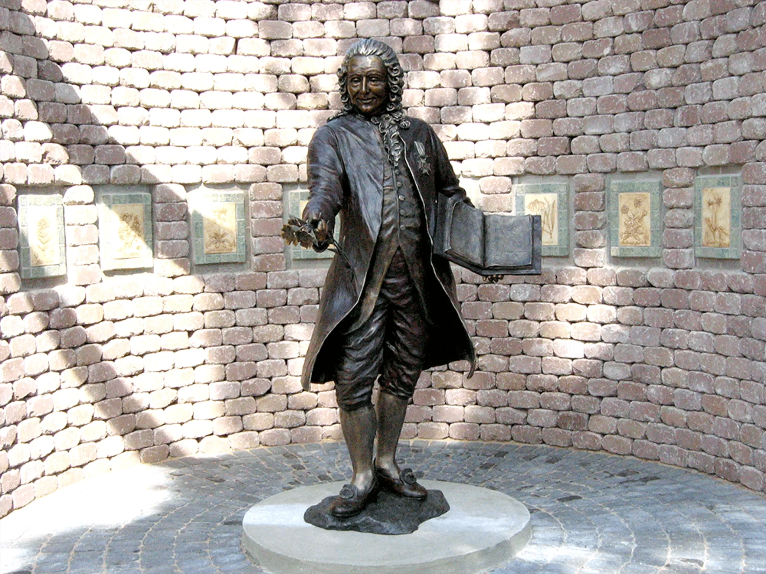 Tulsa Garden Center, Linnaeus Teaching Gardens