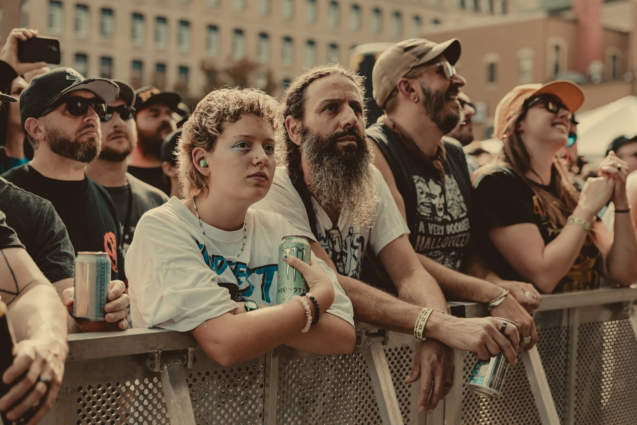WorcesterCrowd05.jpg
