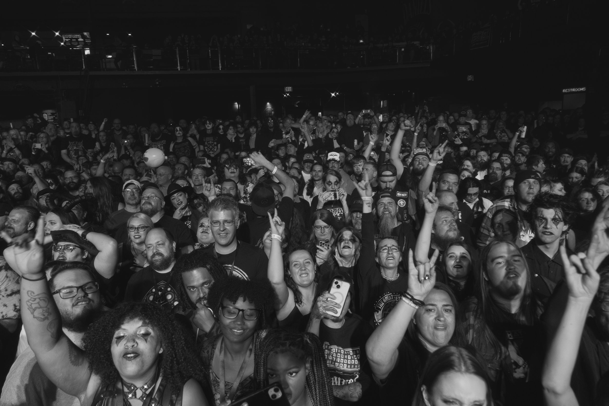 2025-11-22 - Crowd-1.jpg