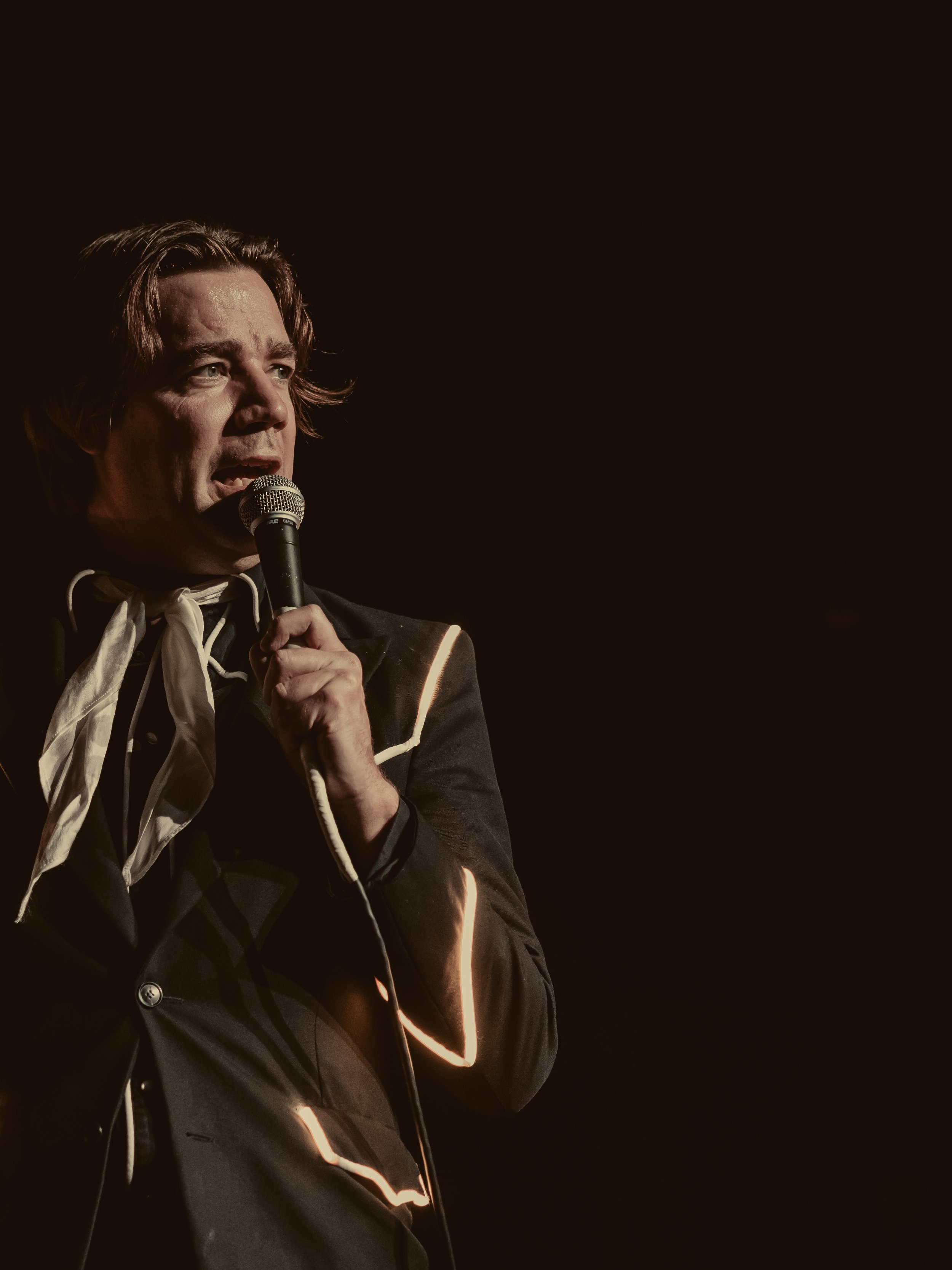 TheHives_NewHaven12.jpg