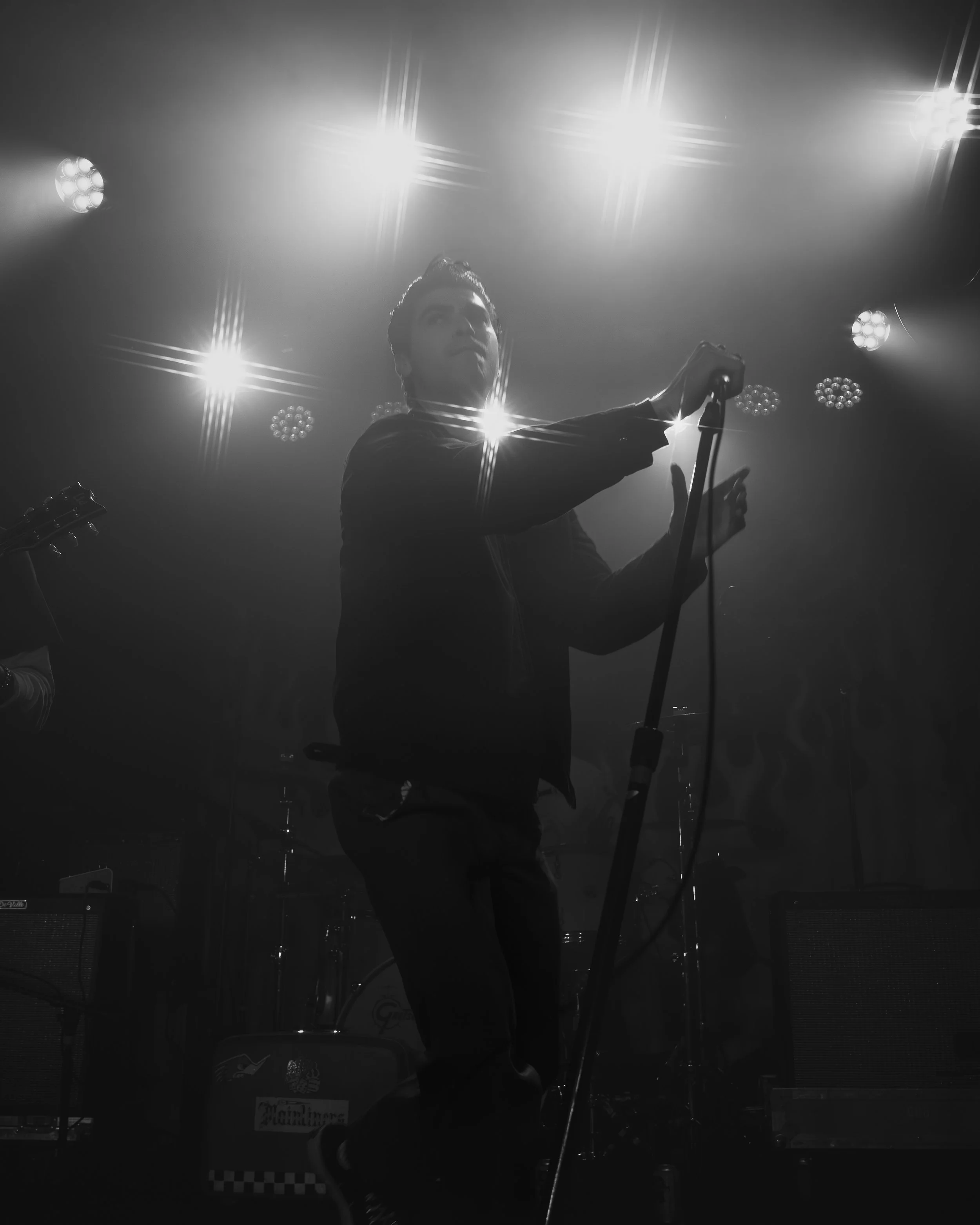 2026-04-30-the-mainliners-a&r-bar-columbus-ohio-14.jpg