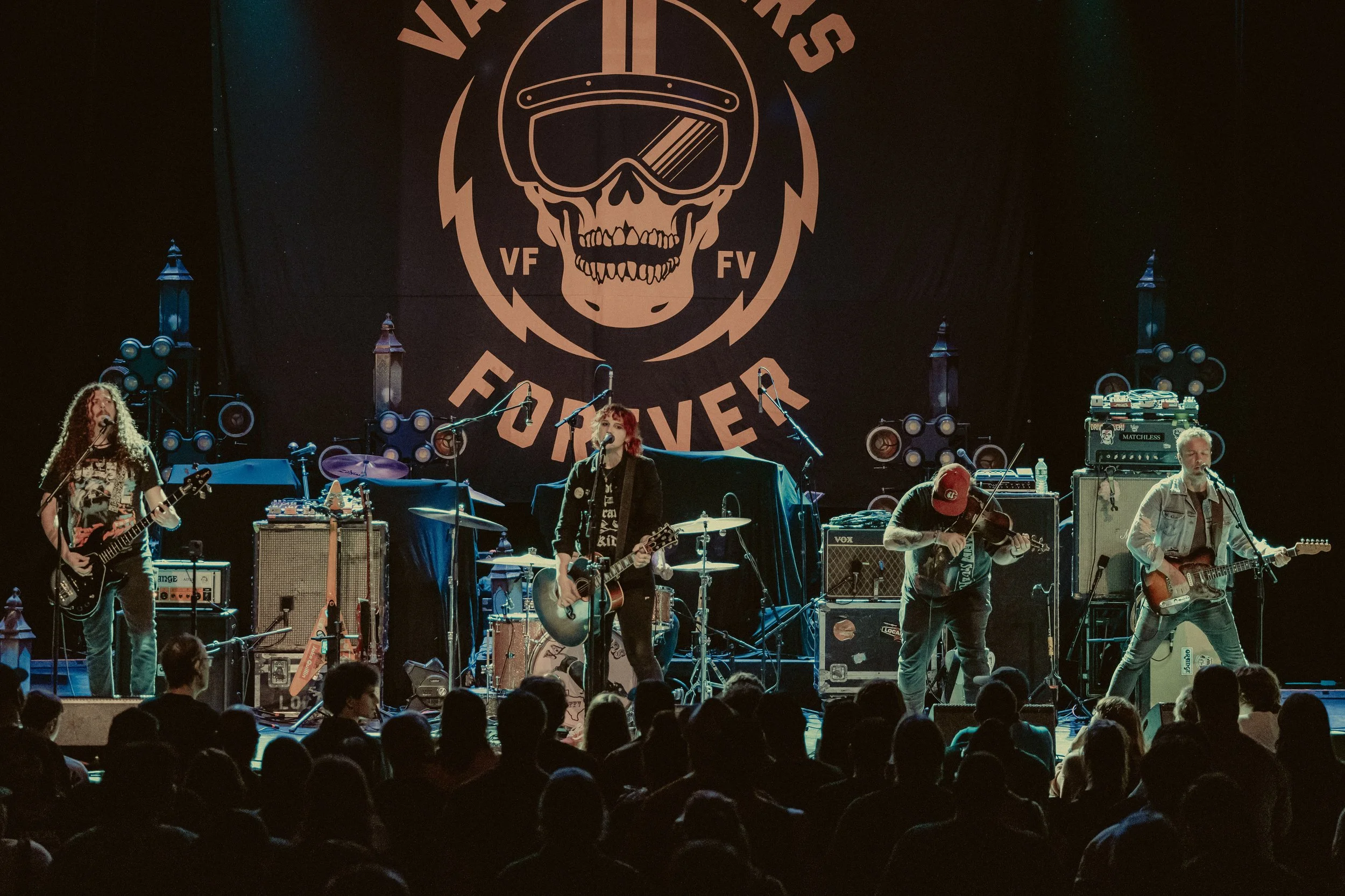 Vandoliers_Norwalk13.jpg