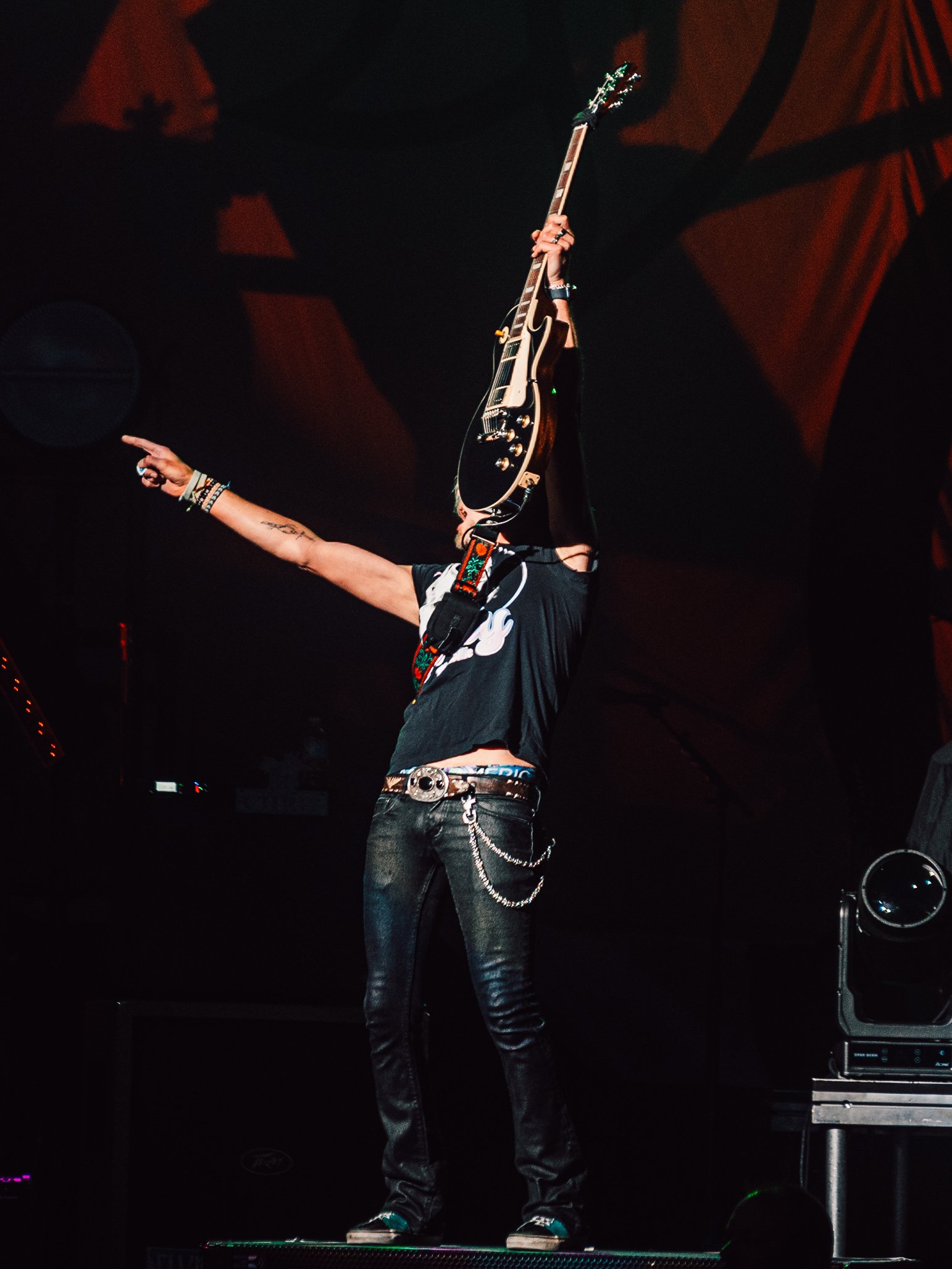 blackstonecherry-3.jpg