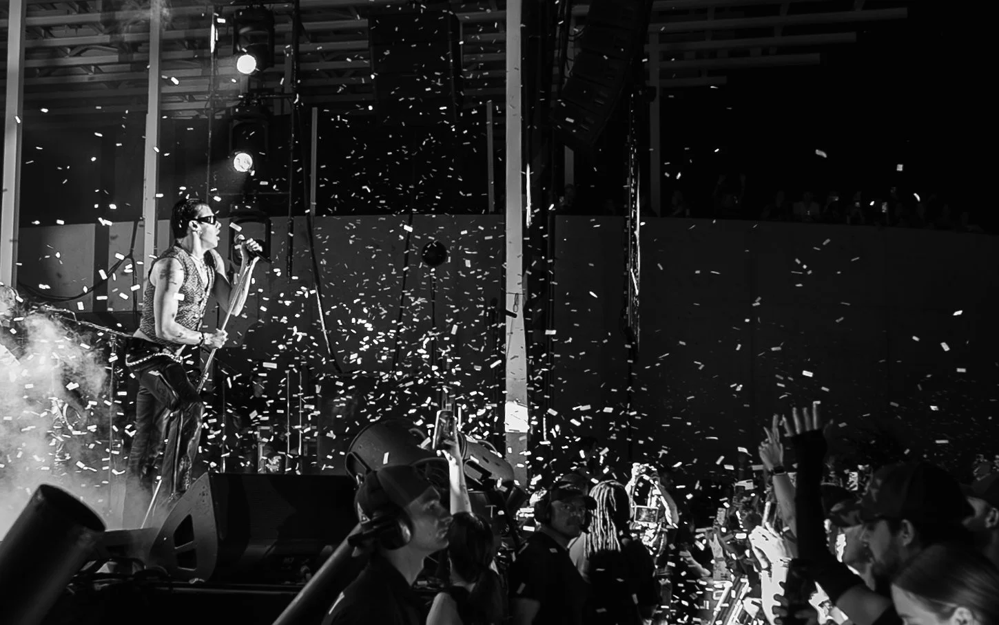 YUNGBLUD_052926_ATX_MOODYAMP_12.jpg
