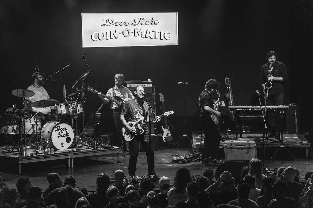 deer-tick-01.jpg