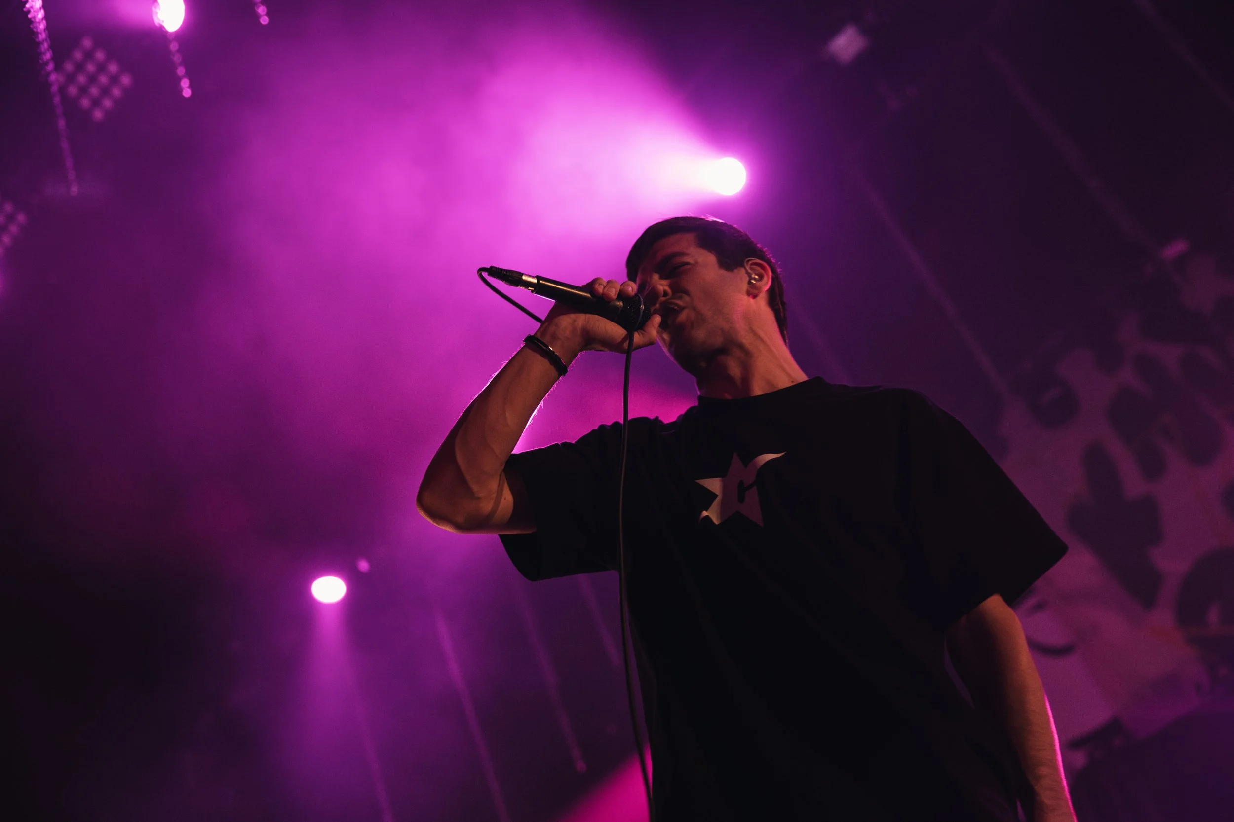 Knuckle-1.jpg