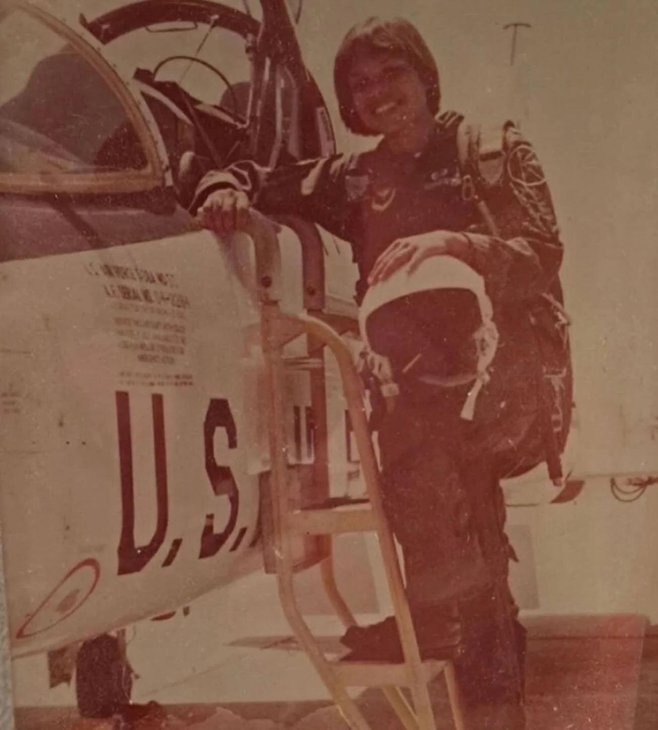 Thank you to all the veterans I know and love especially my mom! God Bless America 🇺🇸