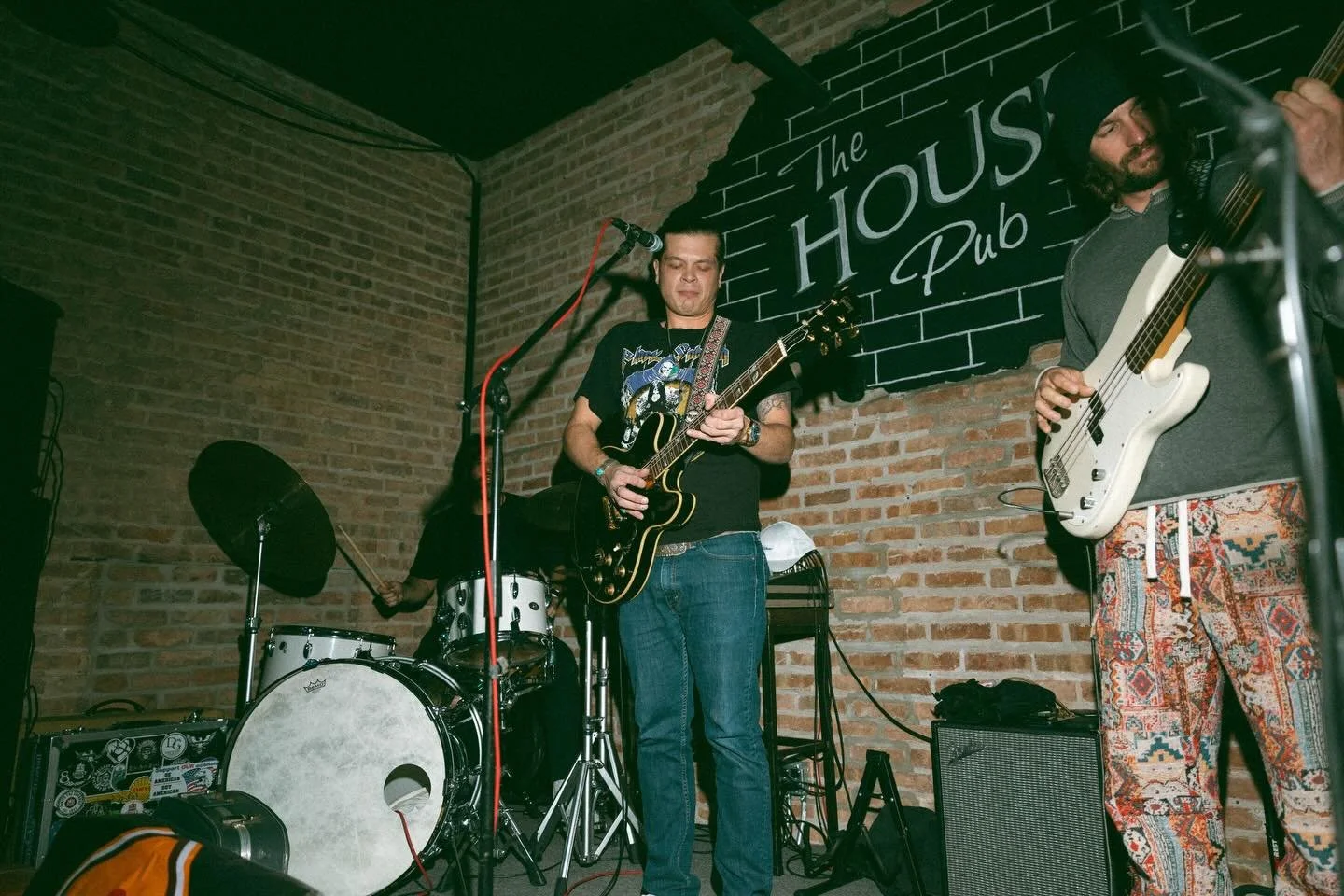 What an incredible blessing music has been to me. I love playing this old guitar more than most anything in my life and am grateful to be working quite a few times this week! 

- WED 12/17 Tonight come catch me at @flagshiponthefox! I&rsquo;ll be doi