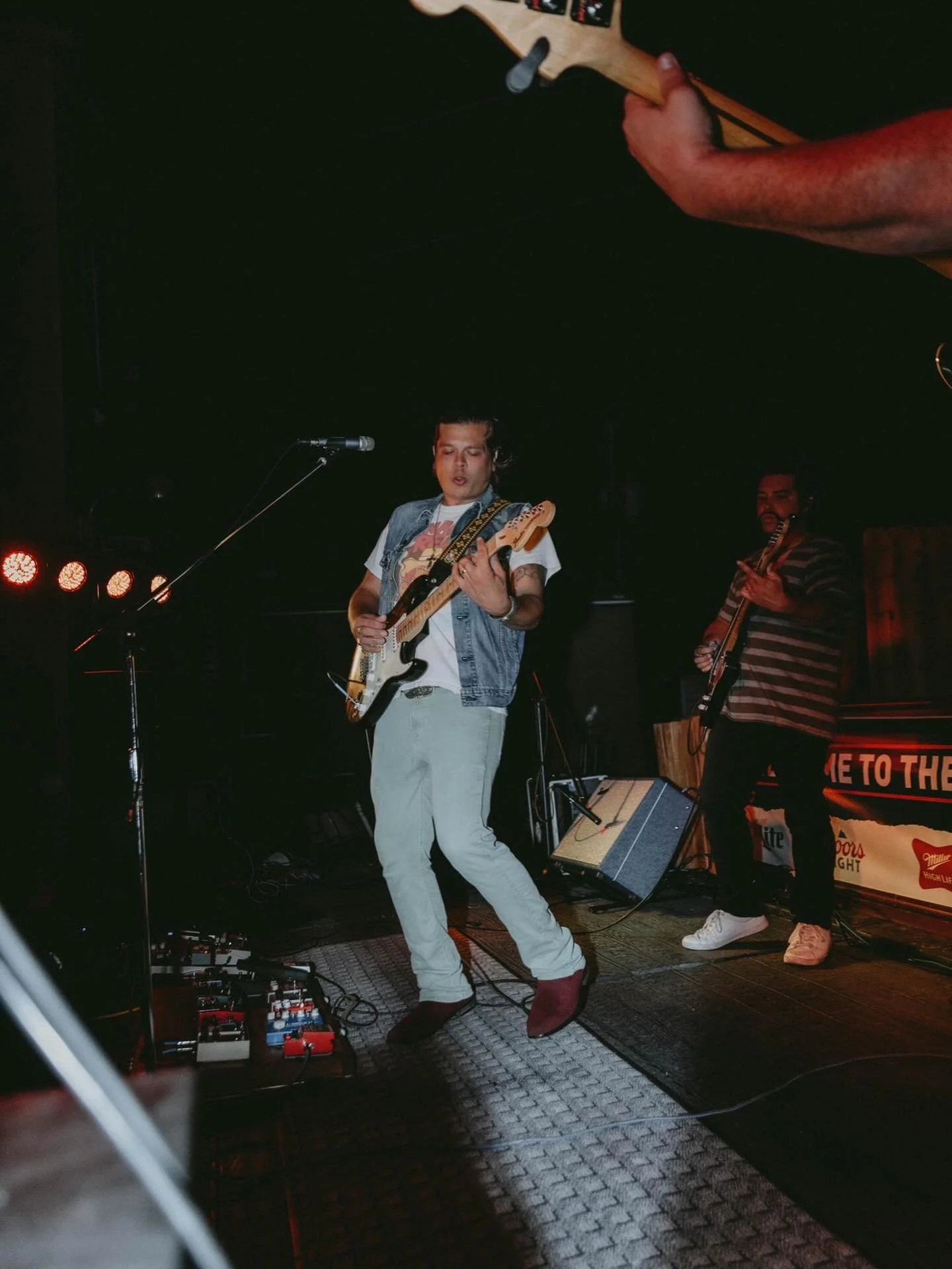 Saturday is upon us. Hope everyone is doing well and staying warm in 2026! Headed out to @sewhopdbrewery in Huntley, IL tonight. This is my only date booked up there this year so I&rsquo;d sure love to see some folks out! It&rsquo;ll be a lot of orig