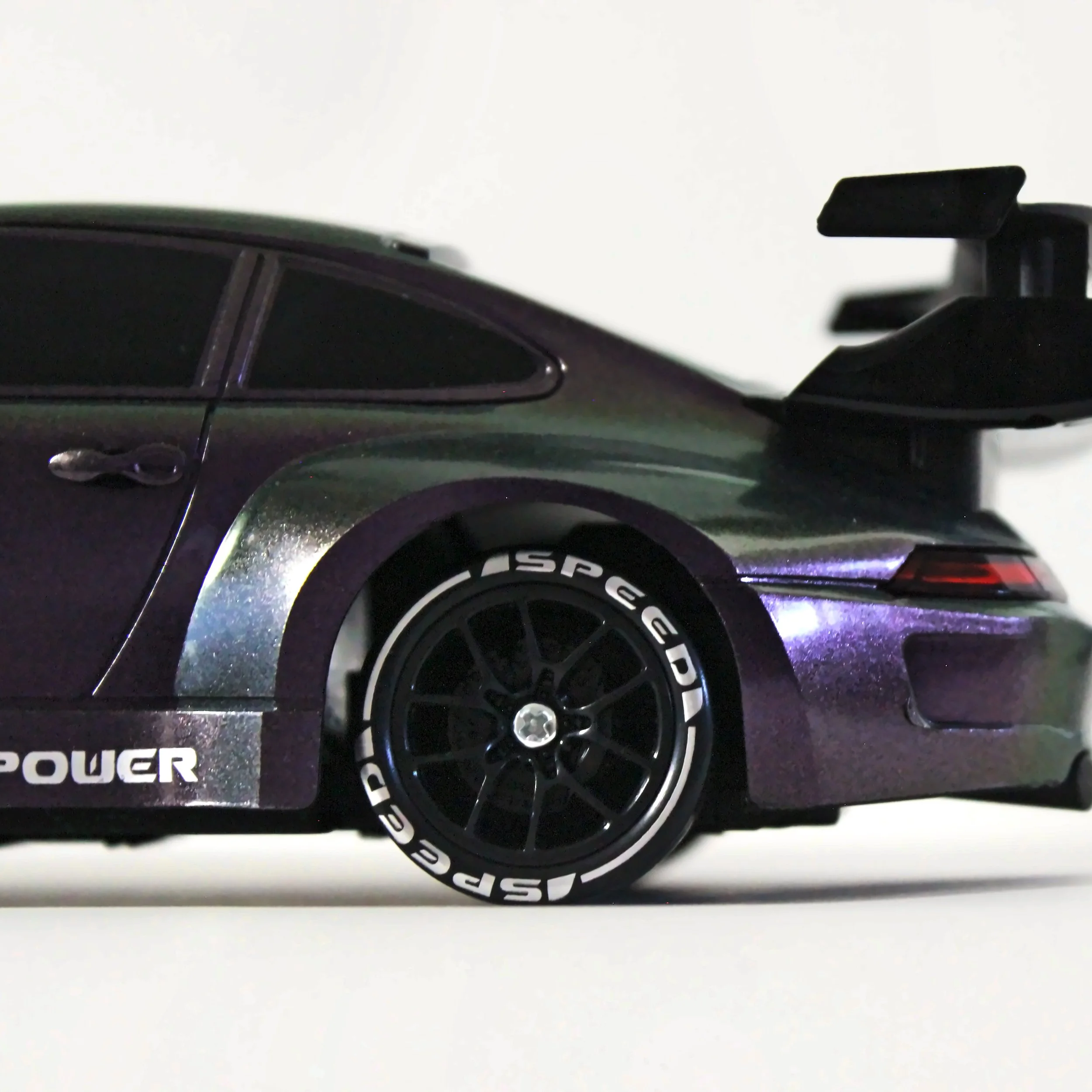 car-07-detail.jpg