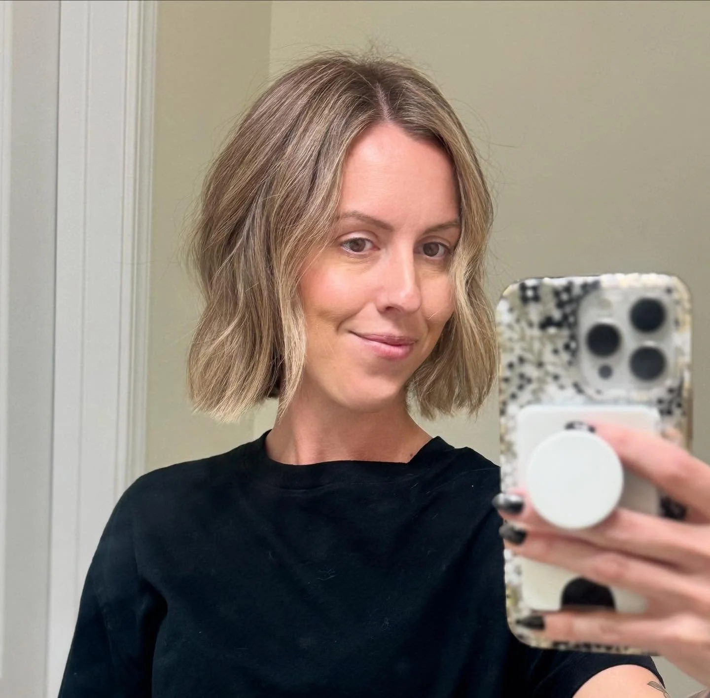 ✨ Nothing like a fresh bob to show off major confidence vibes ✨ Loving how this cut turned out on my gorgeous client! 💇🏼&zwj;♀️💖 #BobLife #FreshCut #northernkentuckyhairstylist #nkyhairstylist #kentuckyhairstylist #crescentspringsky #fortmitchellh