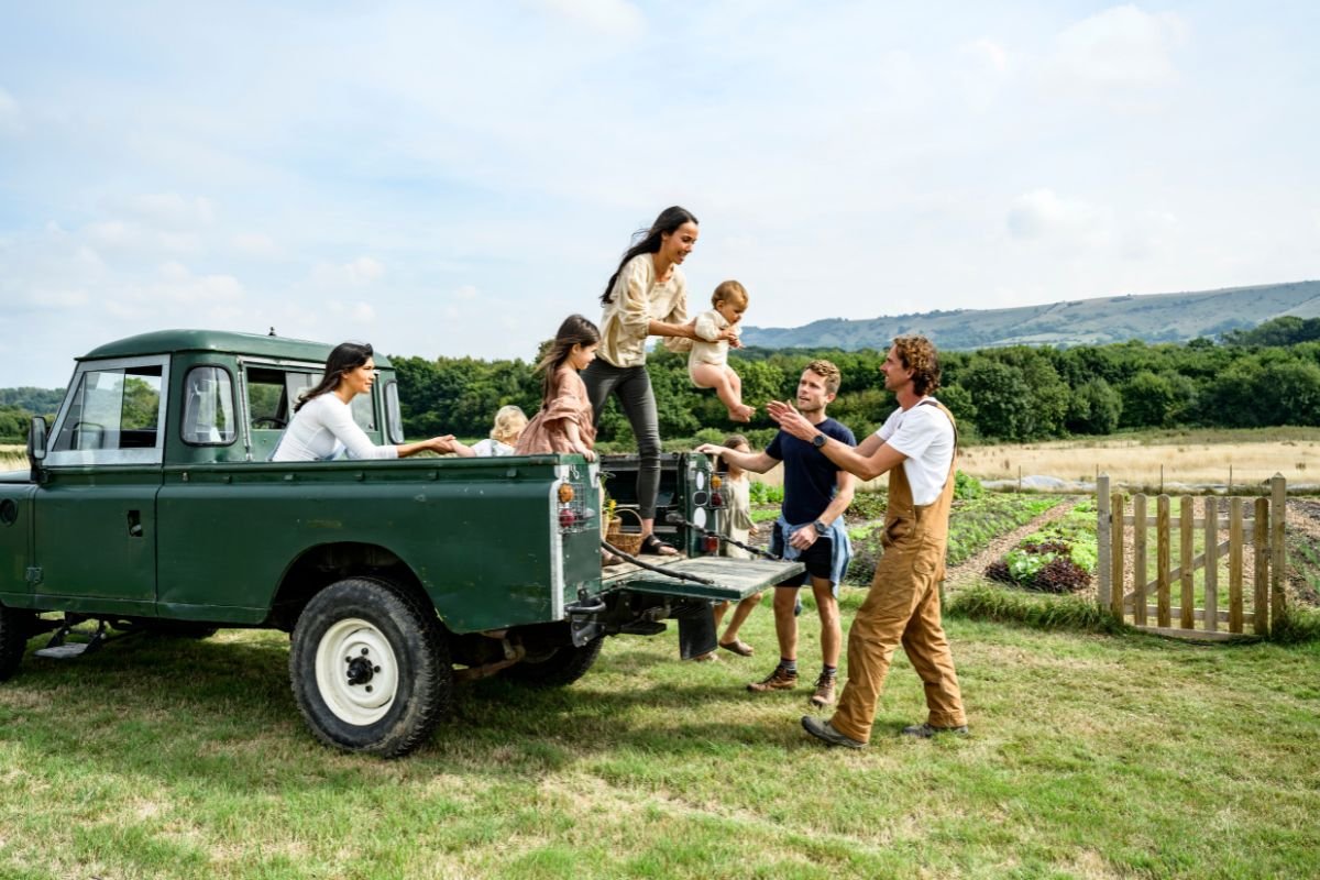 tips for stress-free family tour