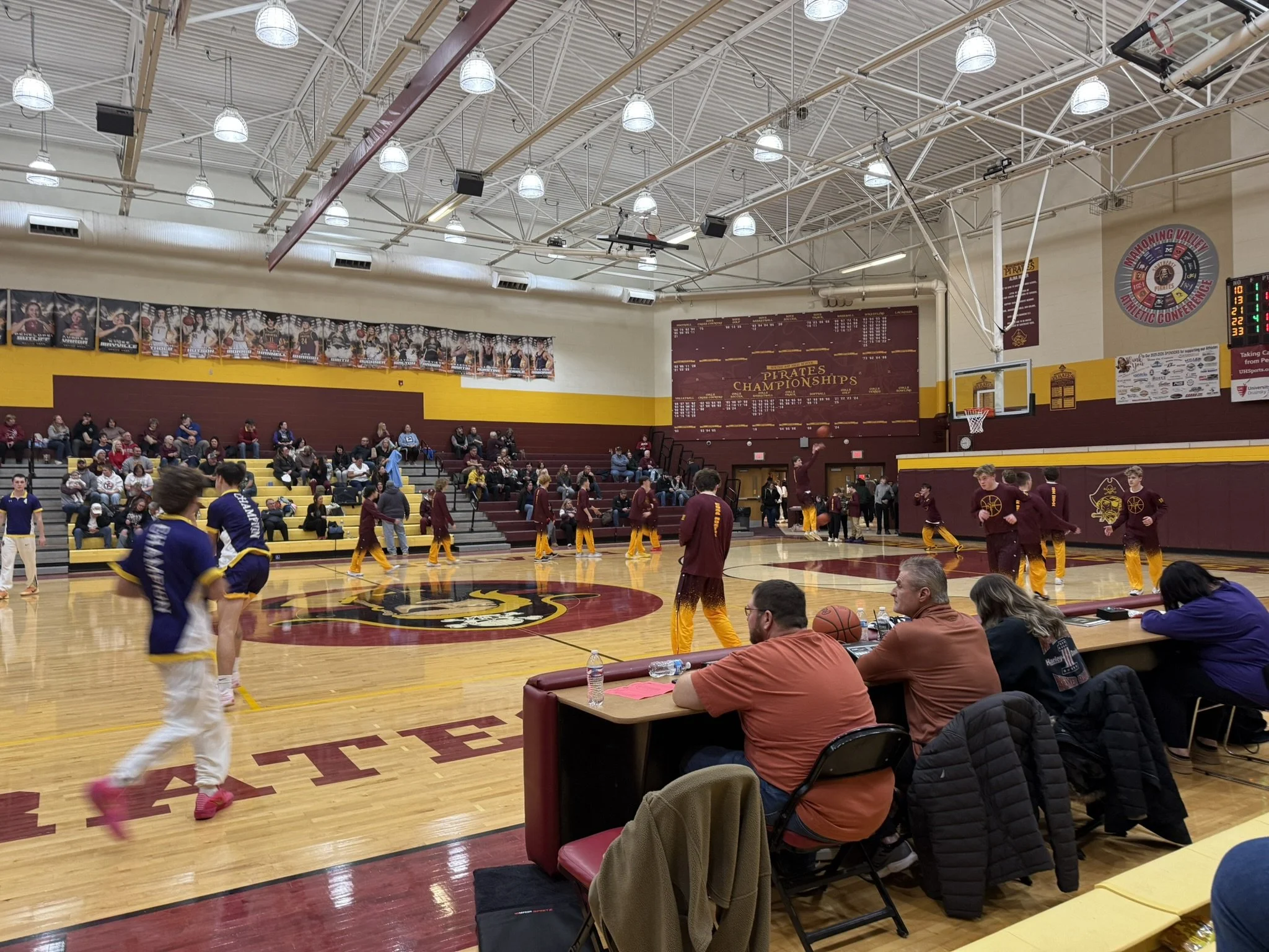 Pirates Roll Past Champion 66-46