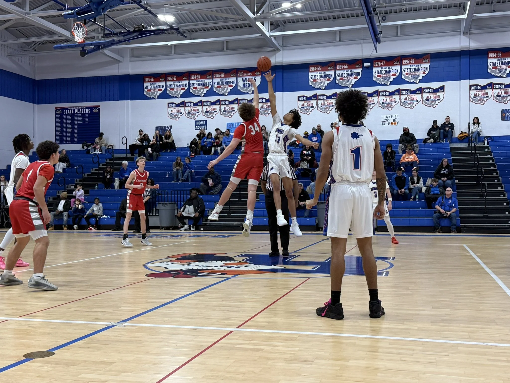 Ravenna Closes 2025 with Victory over Crestwood 61-53