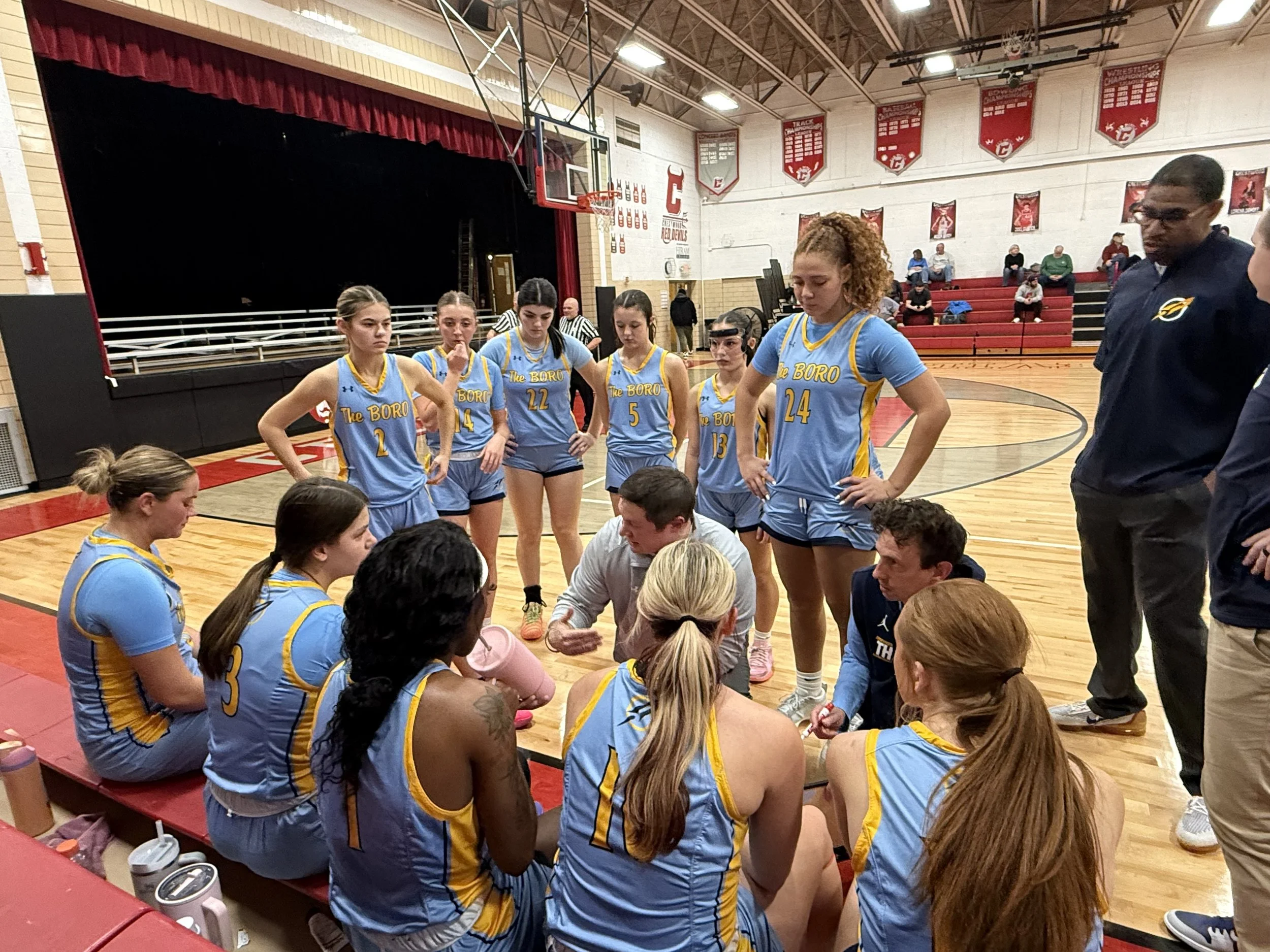 Streetsboro outlasts Crestwood 48-44