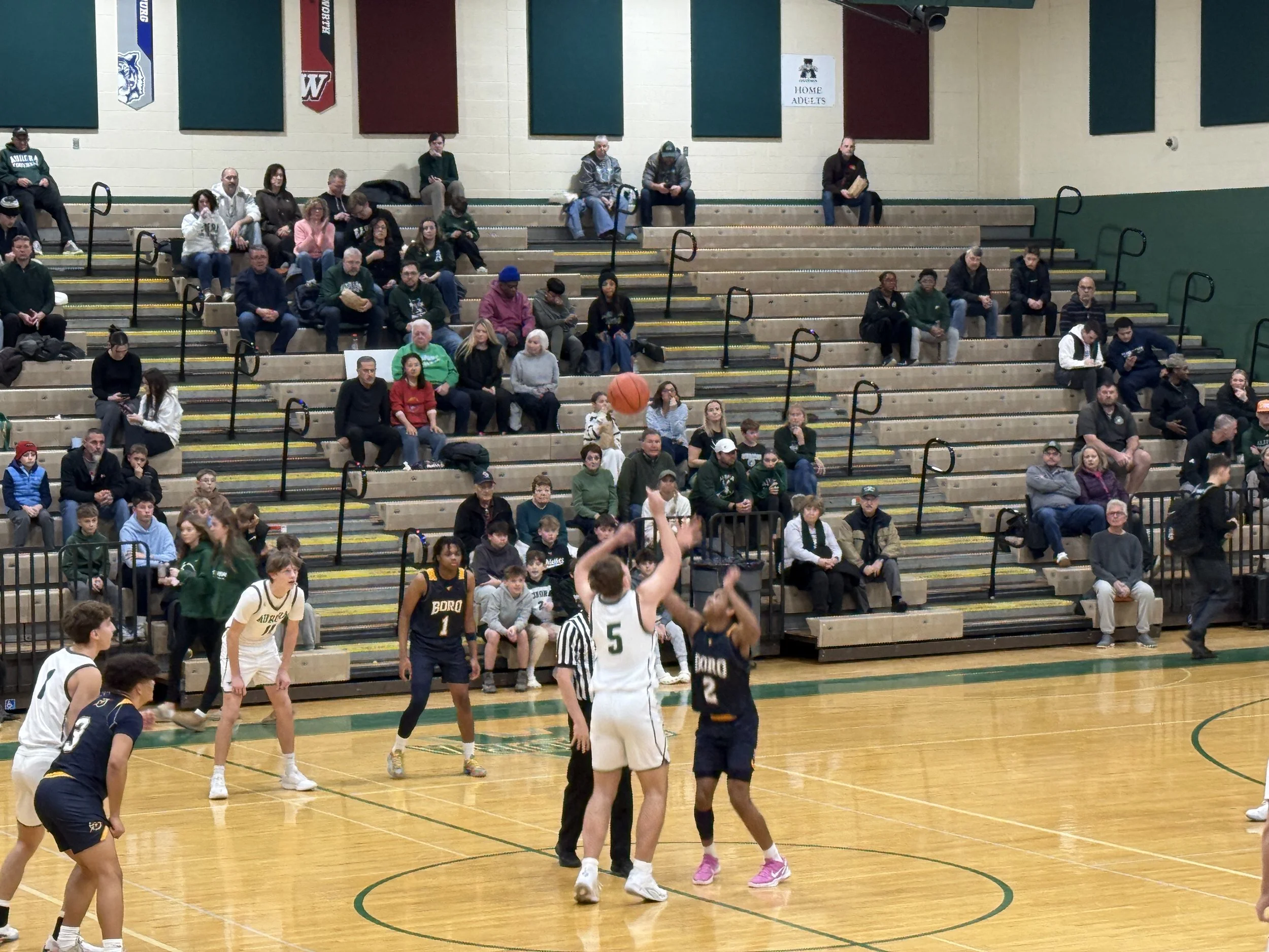 Streetsboro uses big 4th quarter to take down Aurora 63-50