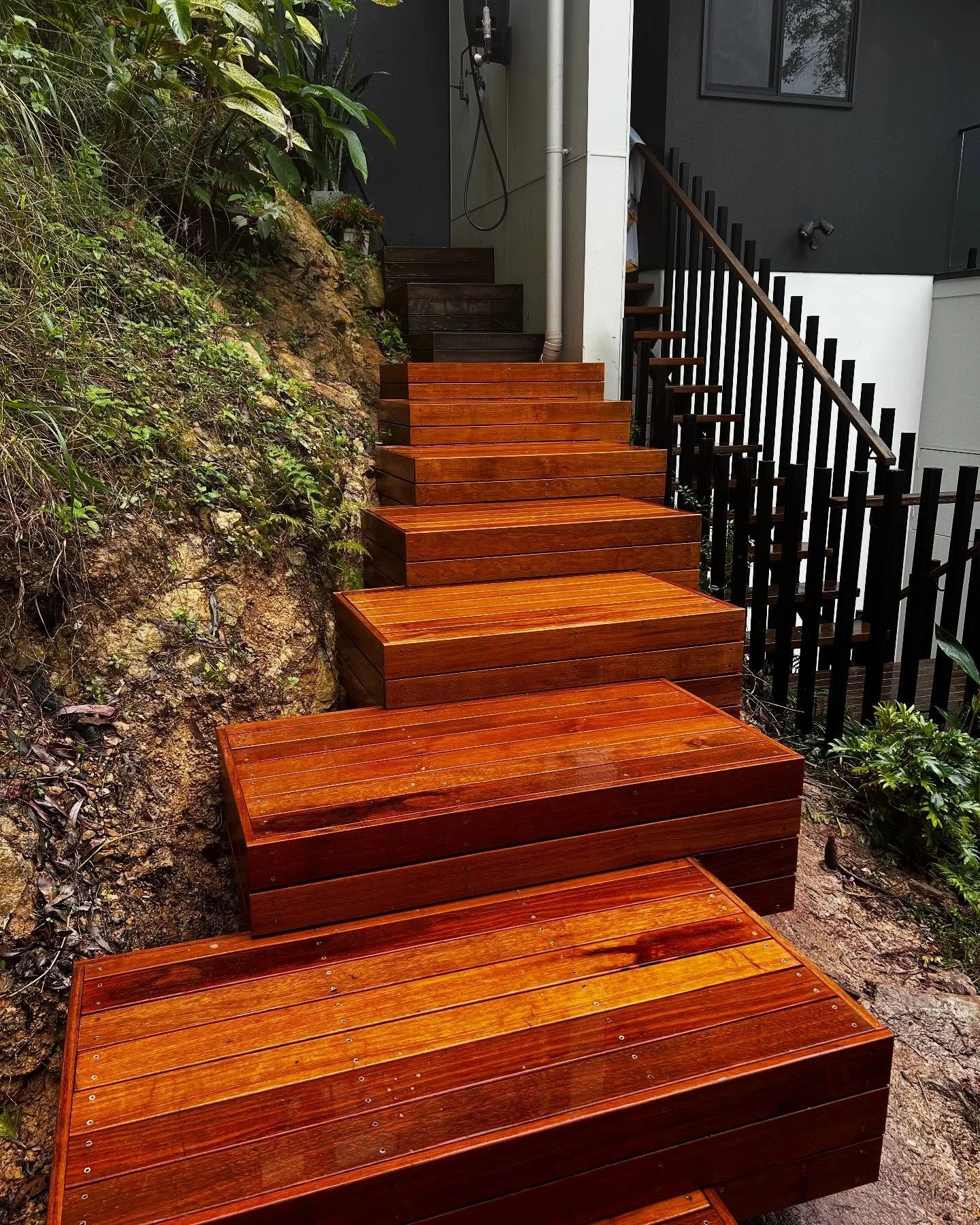 Visit our website and get a quote for your next project 🙂

#carpentry #carpenter #building #carpentryaustralia #deck #timber #decking #merbau #goldcoast #tradie #goldcoastcarpentry #goldcoastdecks
