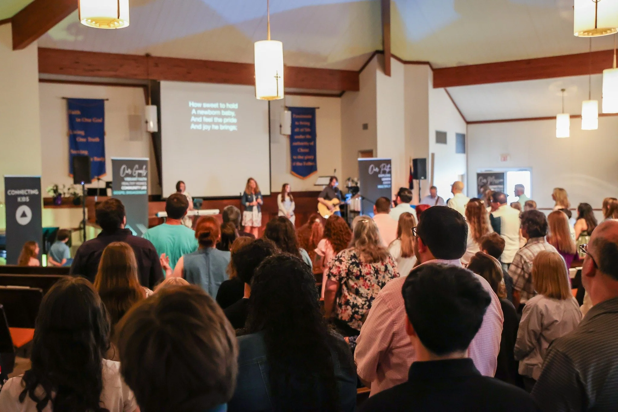 ⏪ Easter Recap ⏪

Before and after moments change everything. Before kids, after kids. Before loss, after loss. Before one conversation, after everything shifts.

But the greatest before and after moment in history is the resurrection of Jesus.
Befor