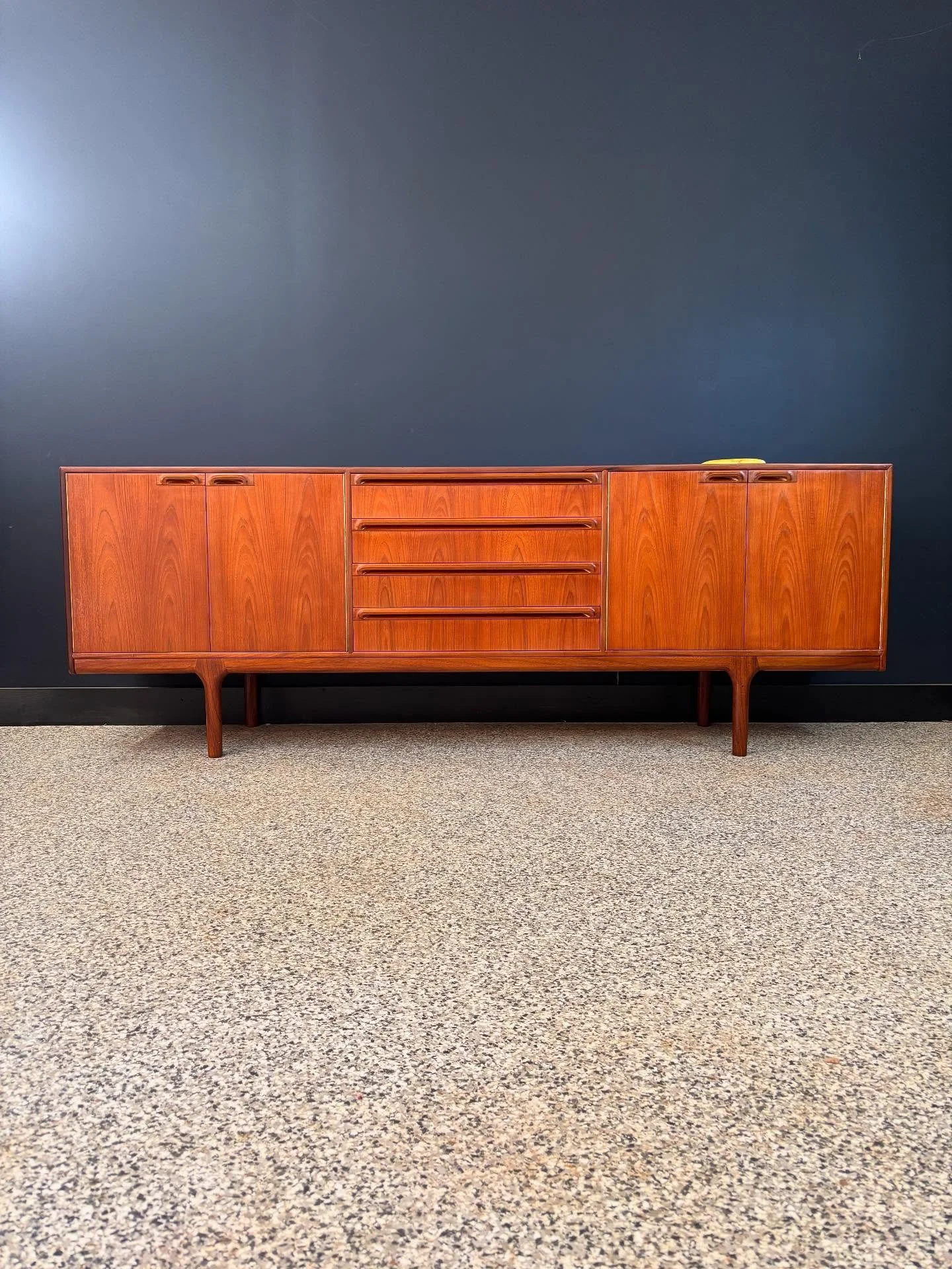 Restored vintage 1960&rsquo;s Mid Century Danish Modern Scottish-made AH McIntosh teak sideboard credenza. ⁣
⁣
Long and lean with lots of storage options, plus a cute little pull-out shelf. Top drawer has removable flatware dividers. It&rsquo;s seven