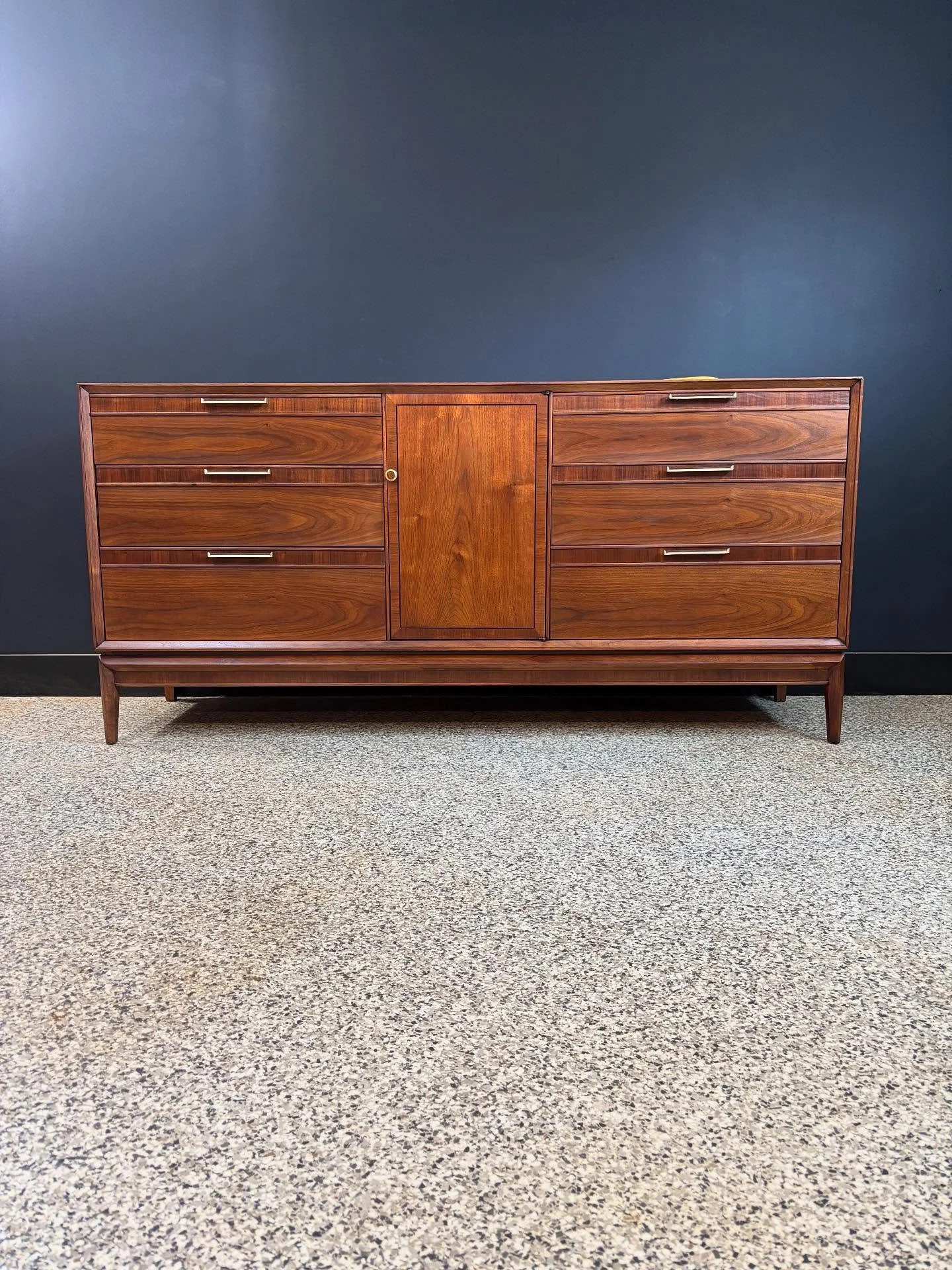 Restored vintage 1960&rsquo;s Mid Century Modern Drexel Pinnacle walnut nine drawer triple dresser credenza. ⁣
⁣
Walnut with rosewood accents, and brass and rosewood pulls. What a looker. ⁣
⁣
Banana for scale. ⁣
⁣
66 W x 19 D x 31.75 H⁣
⁣
Pick-up in 