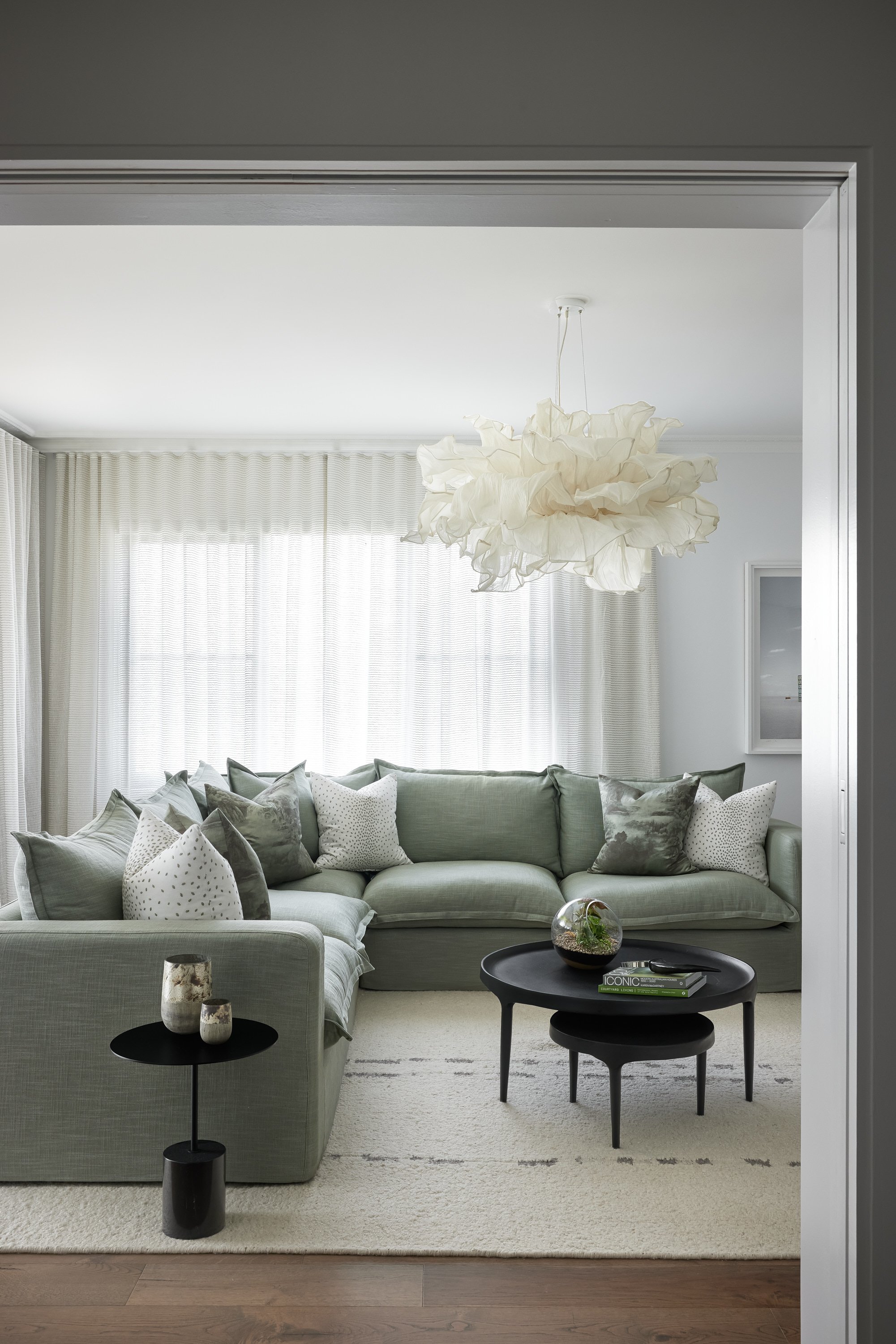 modern-muse-parents-retreat-interior-design-mosman-sydney-mandy-alice.jpg