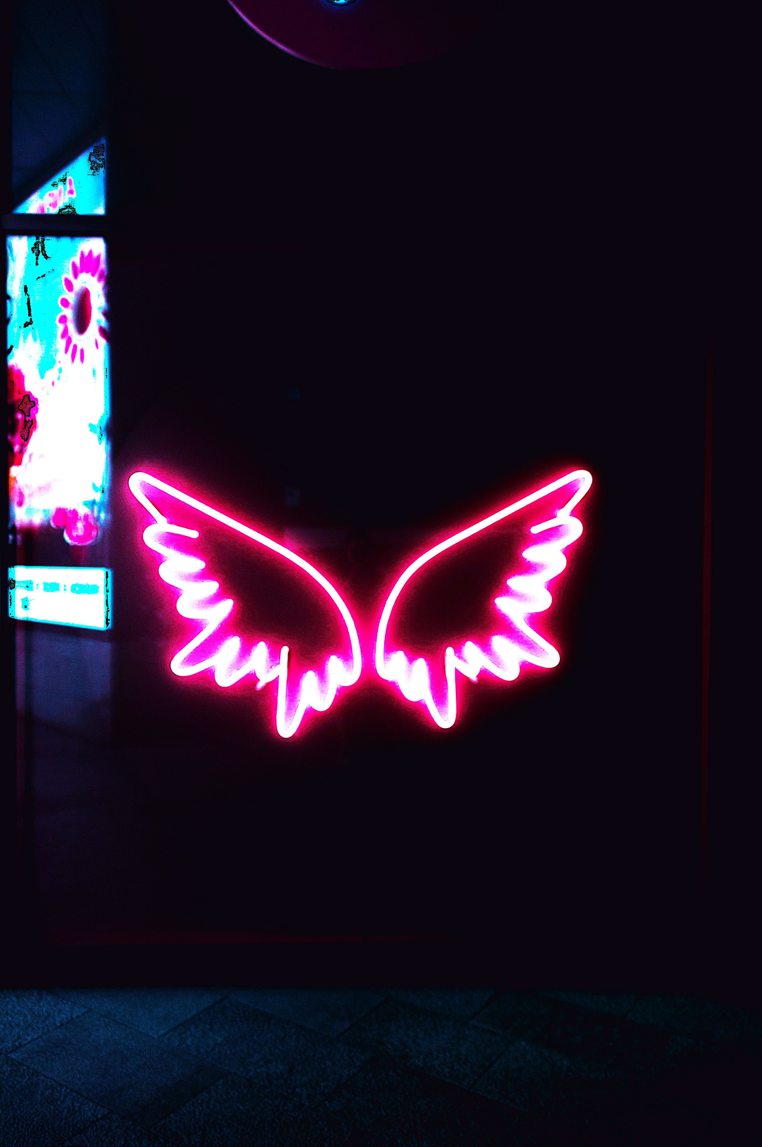 words unwinged
