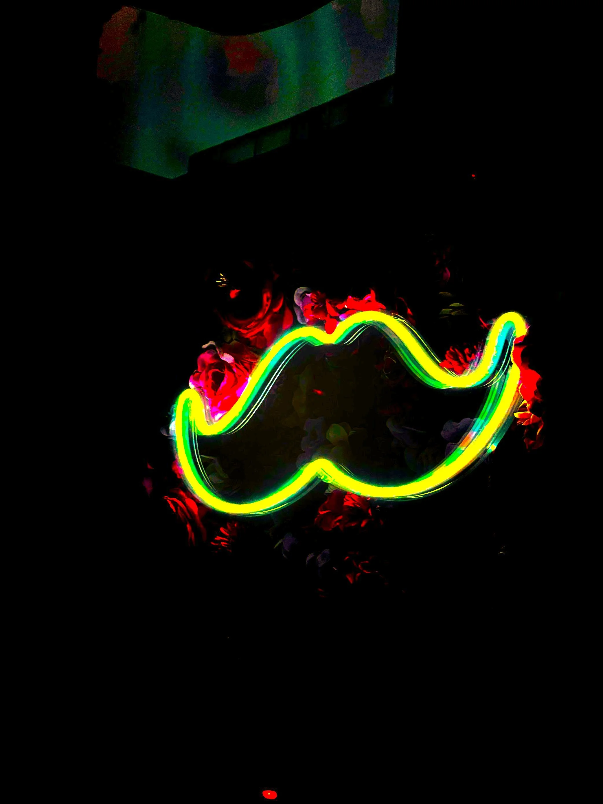 retrouvez le moustache