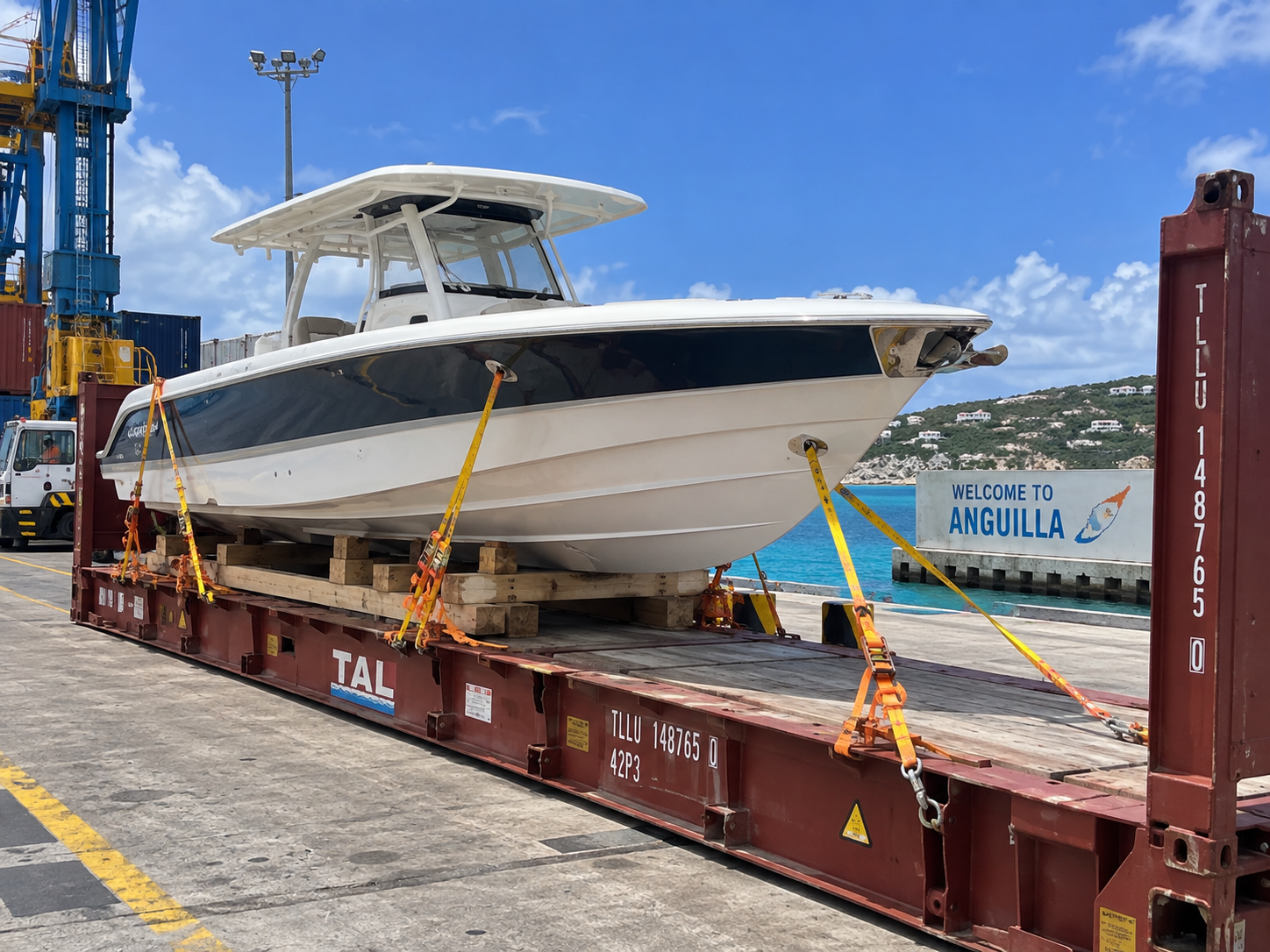 Transporte de barcos y yates desde EE. UU. a Anguila: transporte marítimo internacional de barcos de pesca, embarcaciones con consola central, yates y embarcaciones de recreo.