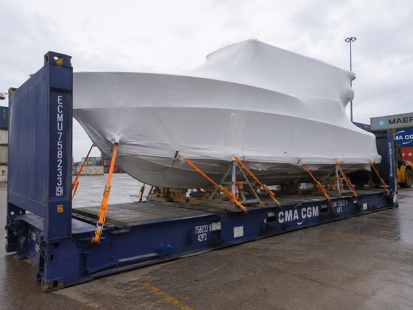 Boat shipping service from the USA to Peru