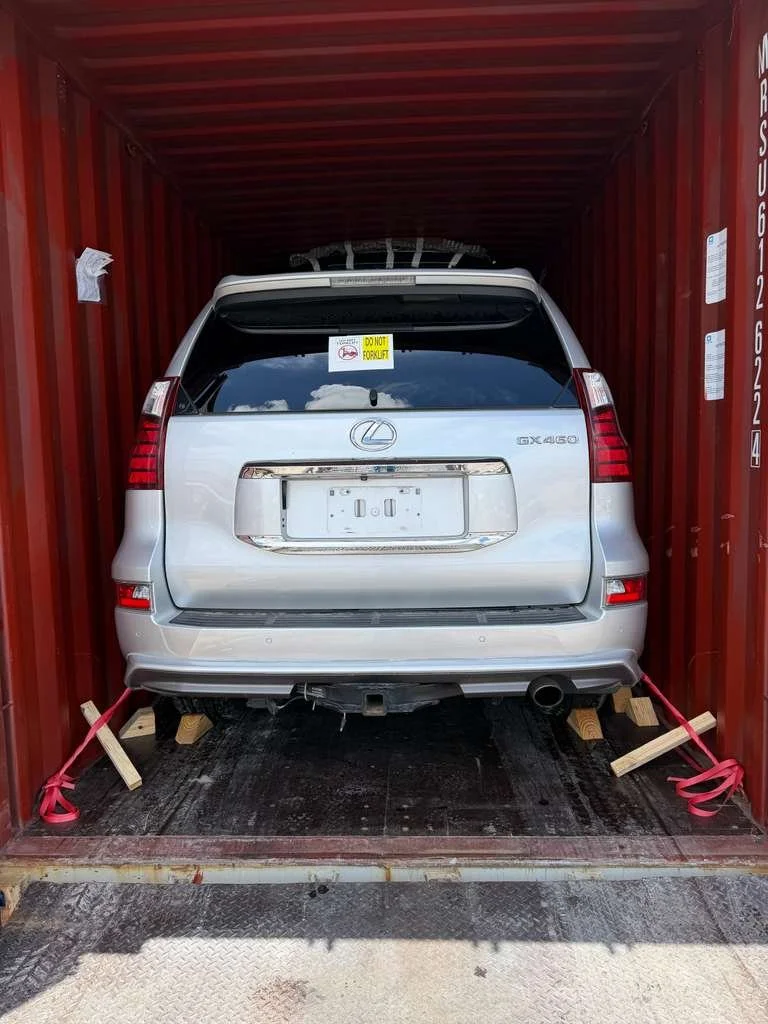 Luxury cars ready for export shipping to Libya