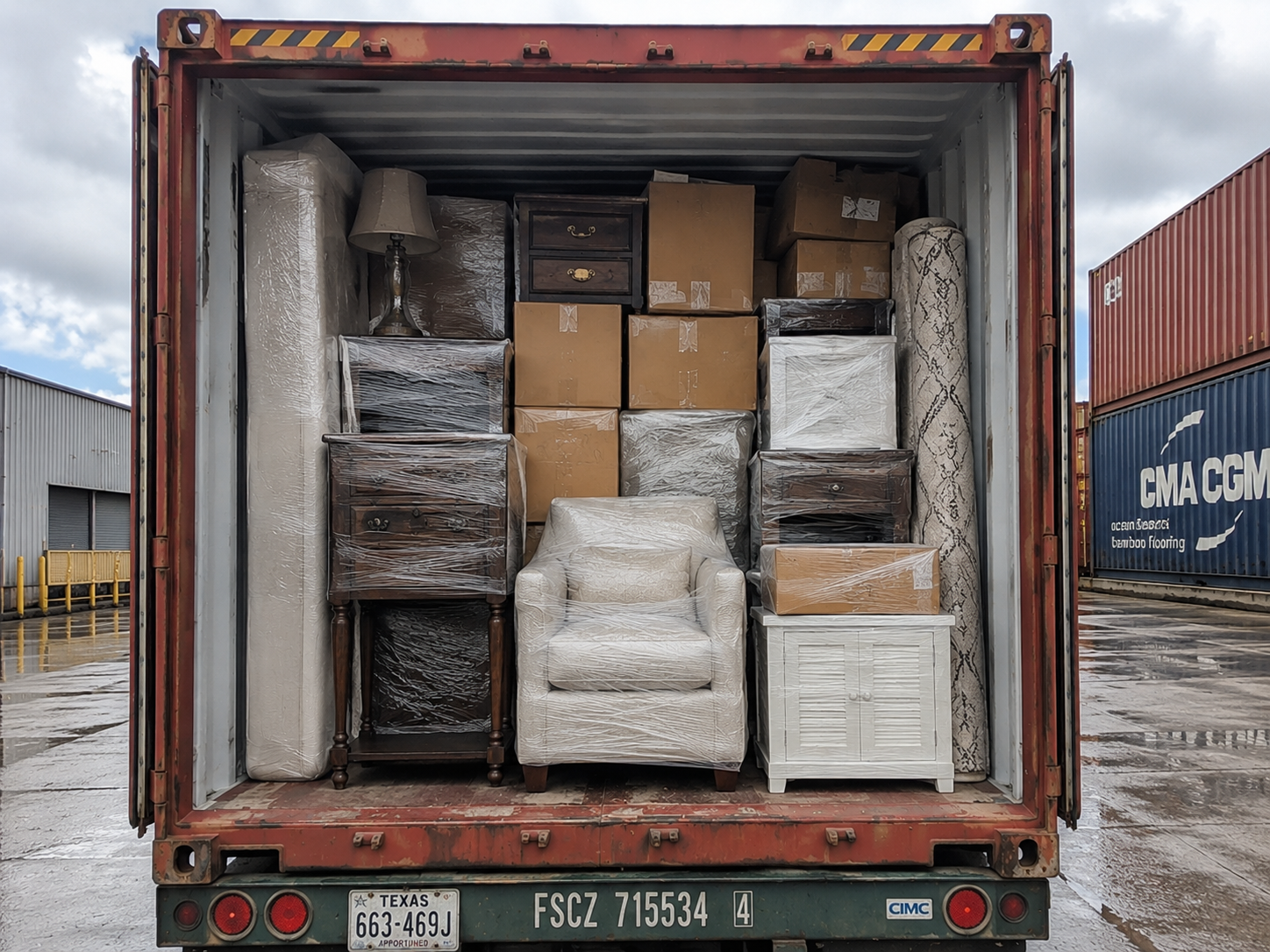 Household goods packed inside shipping container to Panama