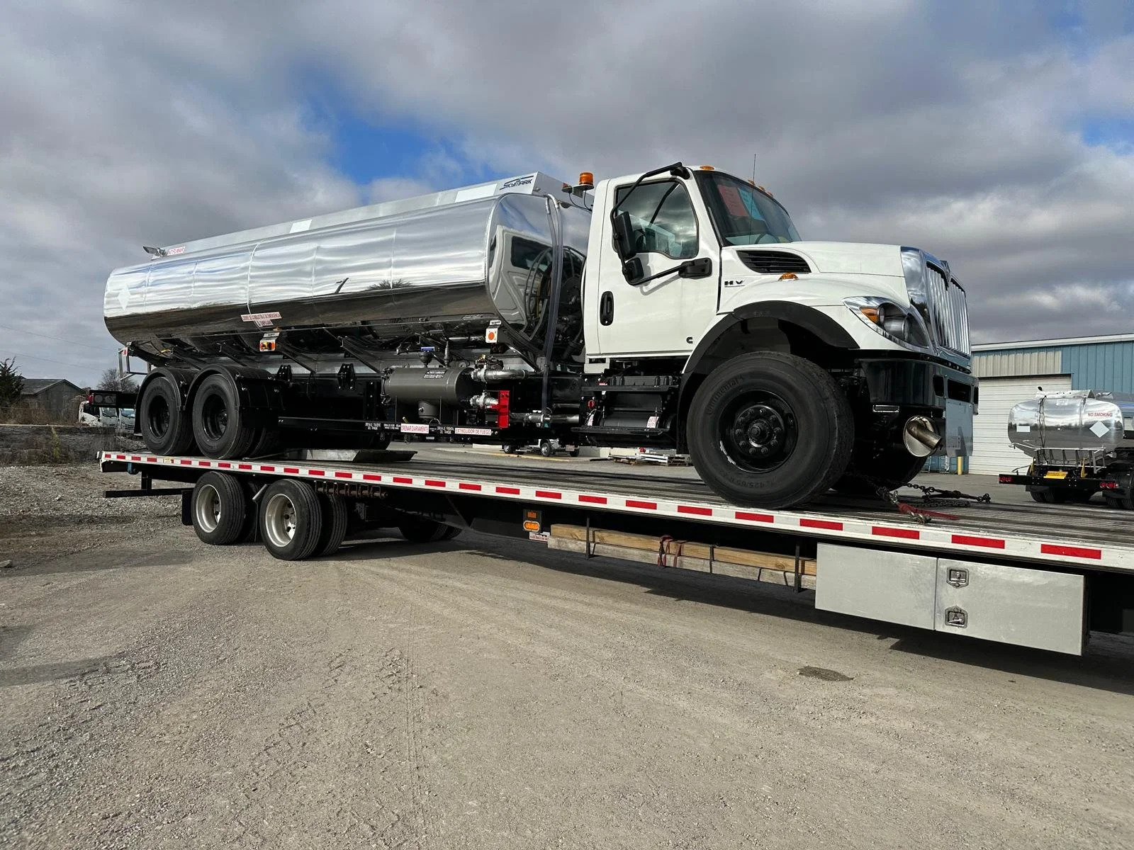 TRUCK SHIPPING TO FROM USA TO MAURITANIA