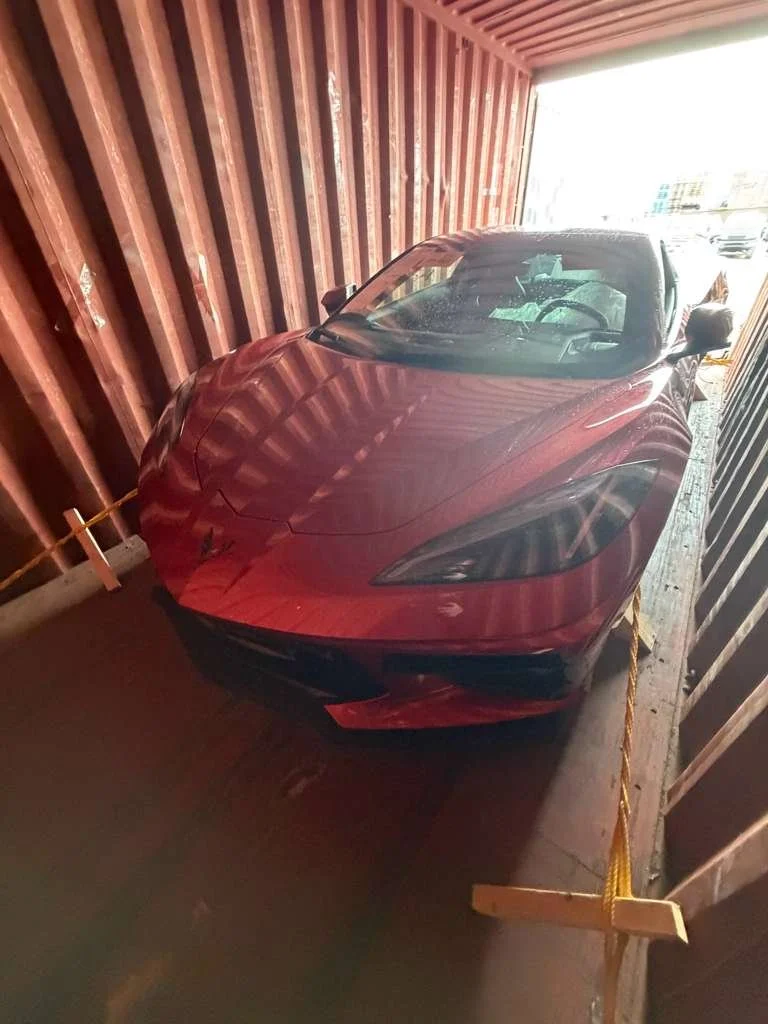 Auto auction vehicle shipping to Panama from Copart and IAAI
