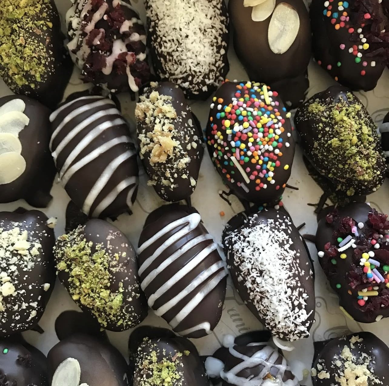 Black diamond dates (GF, V)
