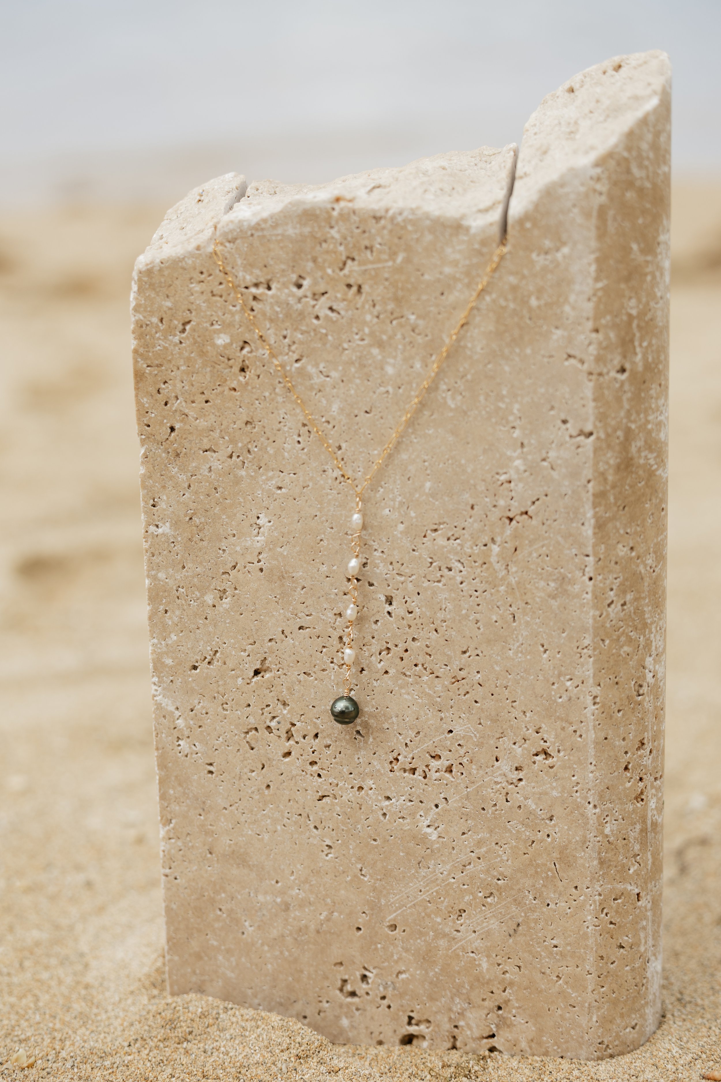 25% NECKLACE