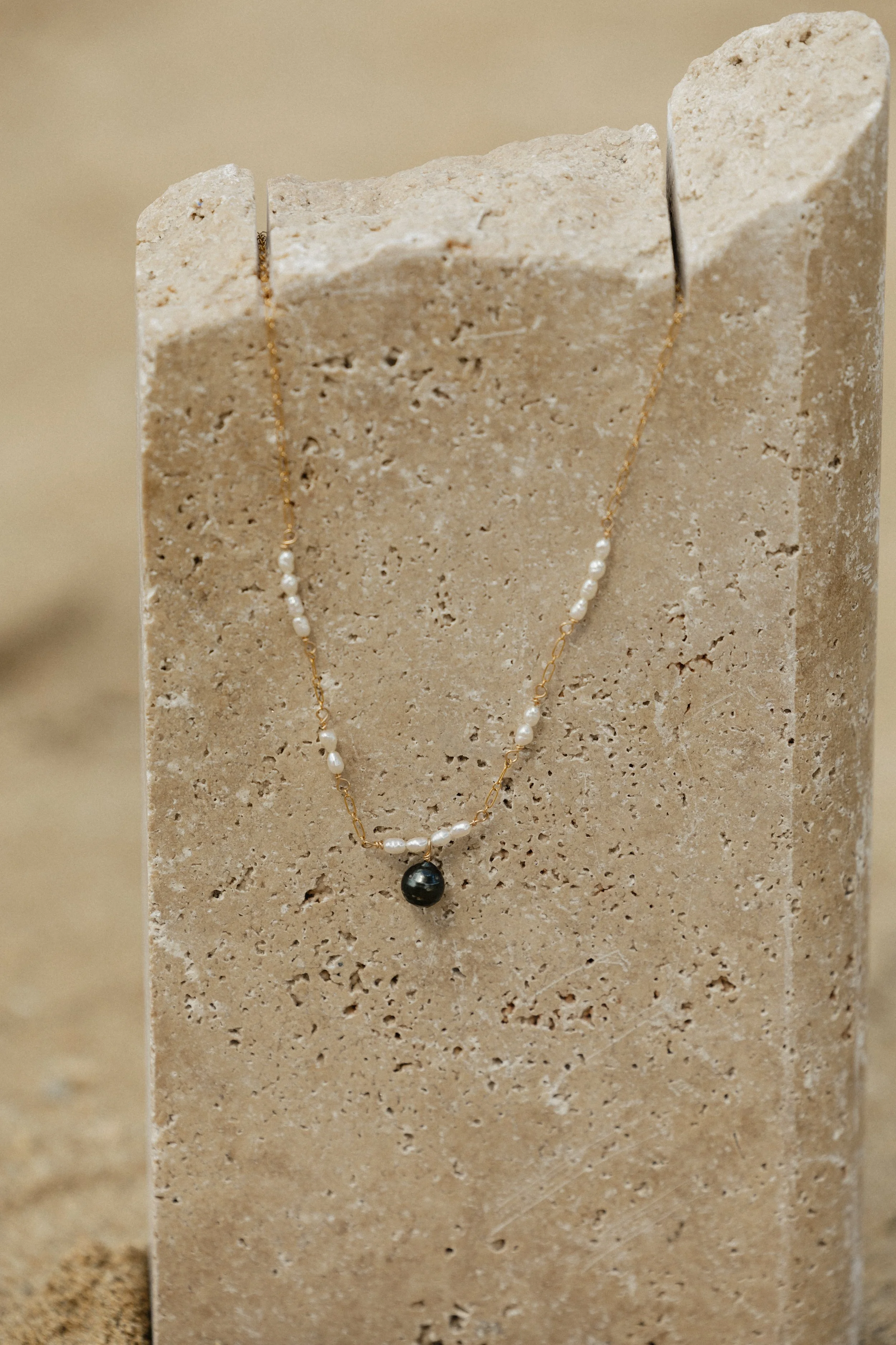 1% NECKLACE