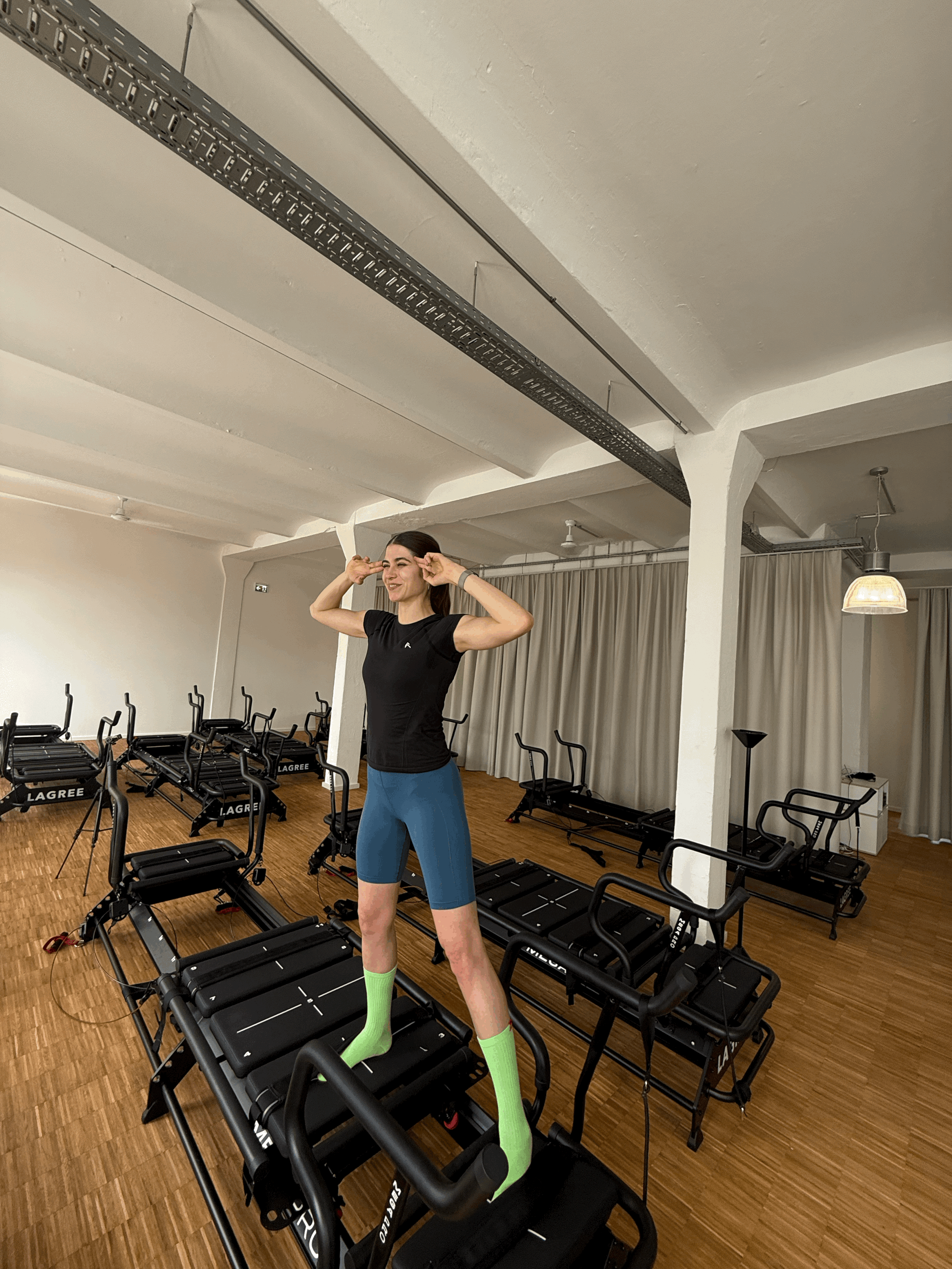 bang-bang-core-blue-non-slip-grip-socks-pilates.