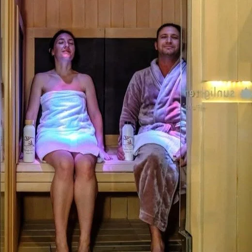 Experience the power of infrared sauna therapy ✨
Gentle heat penetrates deep into the body, helping to relax muscles, boost circulation, and support your body&rsquo;s natural healing process. It&rsquo;s a simple, natural way to feel lighter, looser, 