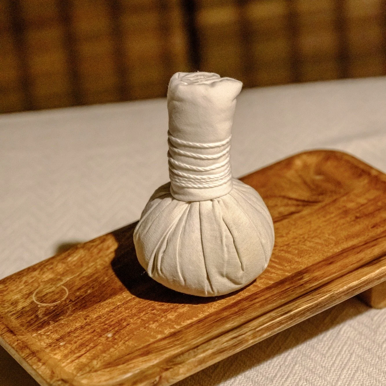 Experience the healing power of the Thai Herbal Ball 🌿✨

This traditional Thai therapy uses warm, steamed herbal compresses filled with lemongrass, turmeric, kaffir lime, and other natural botanicals to deeply relax muscles, boost circulation, and c