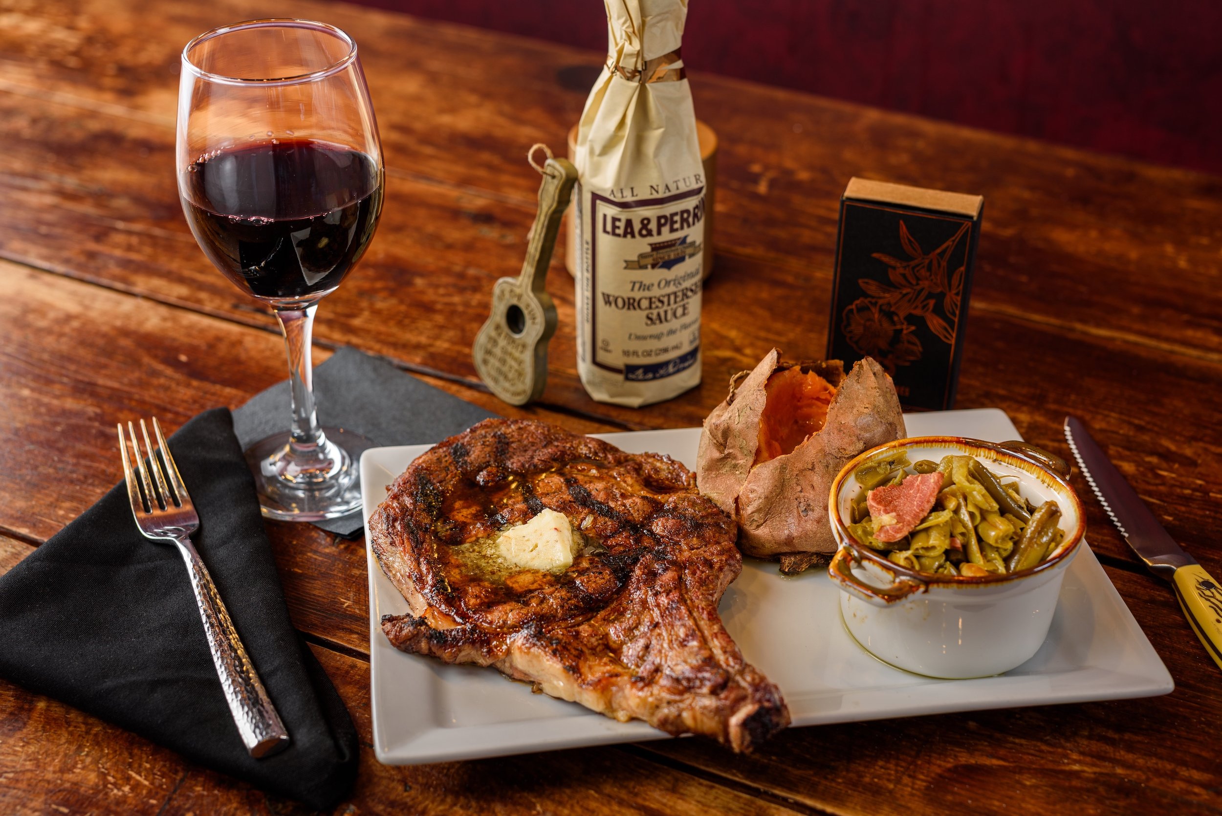 Bone &amp; Barrel Ribeye